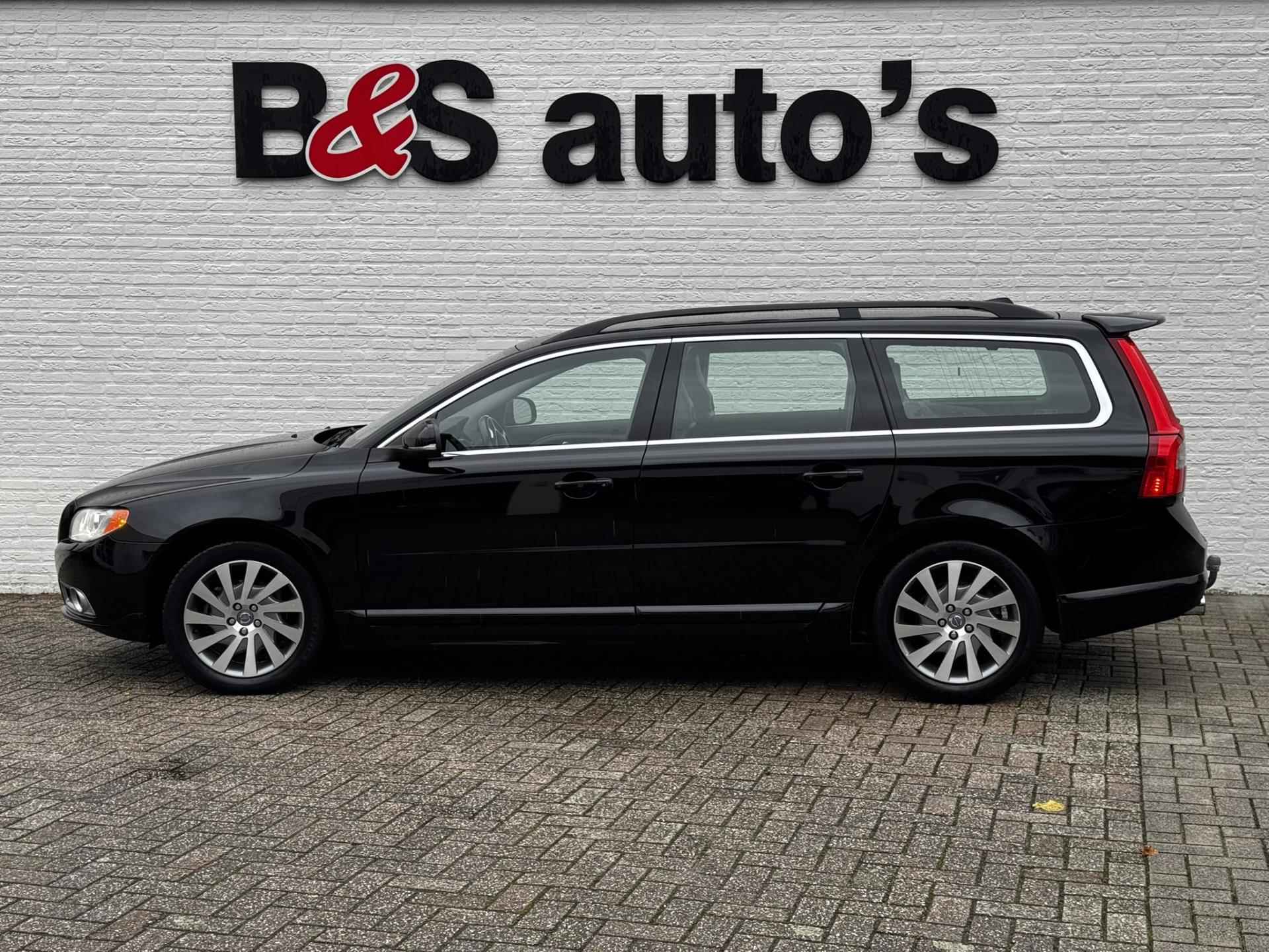 Volvo V70 1.6 T4 Limited Edition Volleder Cruis control Stoelverwarming Airco Trekhaak - 15/58