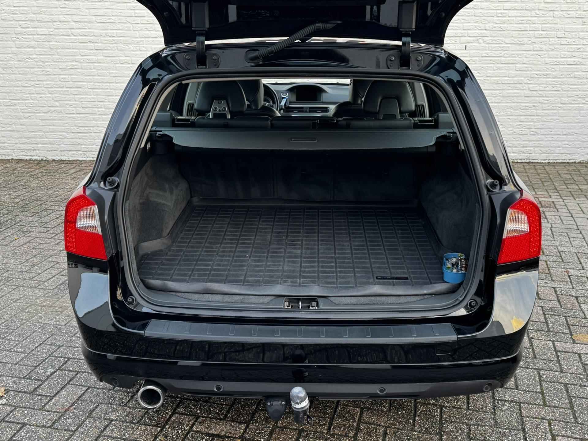 Volvo V70 1.6 T4 Limited Edition Volleder Cruis control Stoelverwarming Airco Trekhaak - 27/58