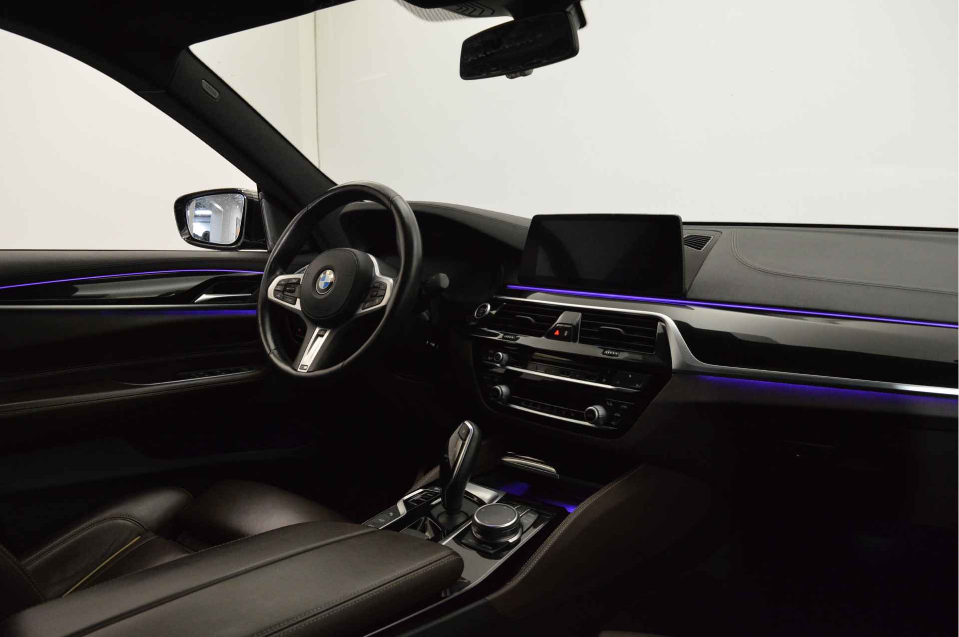 BMW 6 Serie Gran Turismo 640i High Executive M Sport Automaat / Panoramadak / Active Steering / Parking Assistant Plus / Adaptieve LED / Adaptive Air Suspension / Soft Close / Gesture Control - 10/25