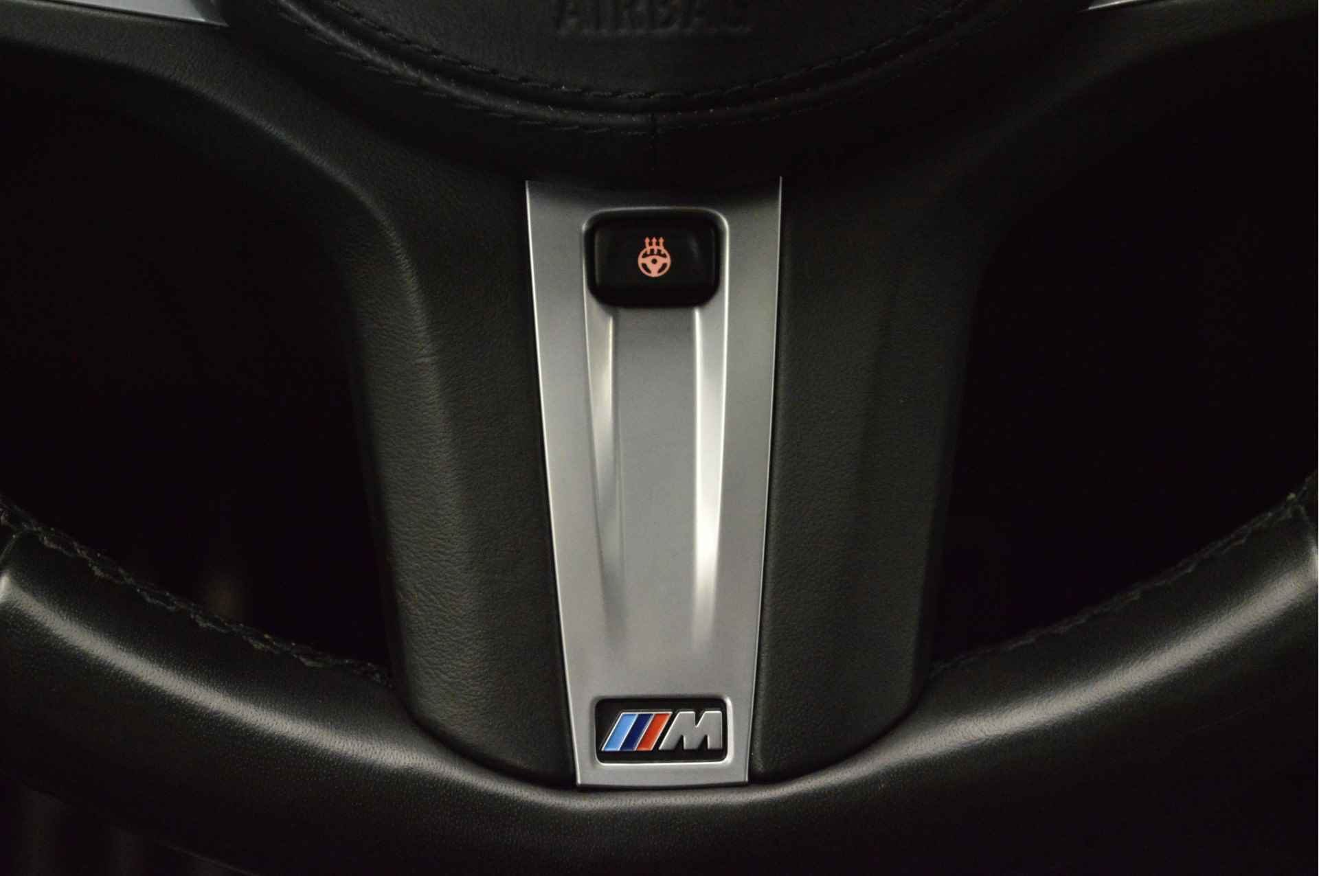 BMW 6 Serie Gran Turismo 640i High Executive M Sport Automaat / Panoramadak / Active Steering / Parking Assistant Plus / Adaptieve LED / Adaptive Air Suspension / Soft Close / Gesture Control - 14/25