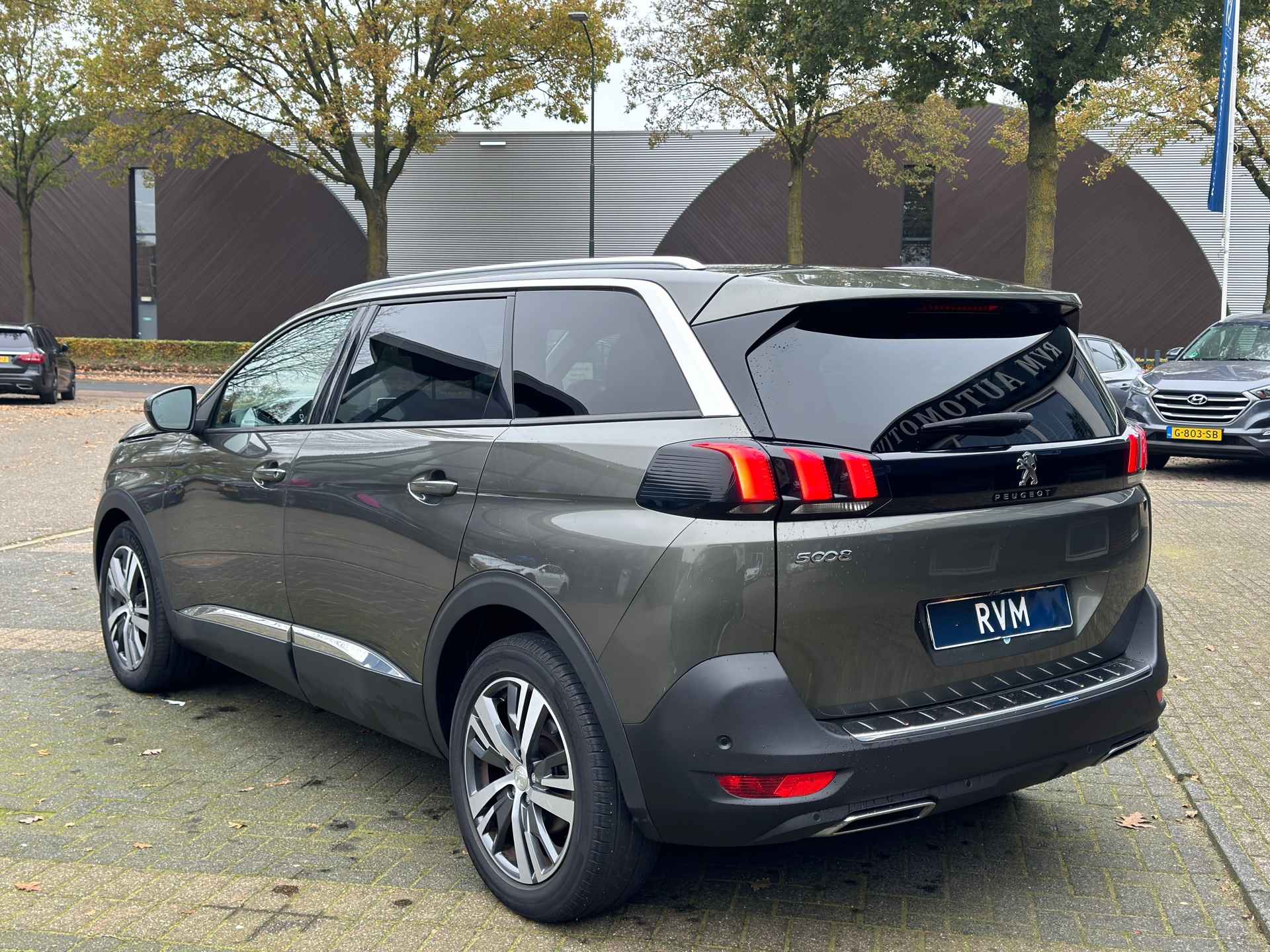 Peugeot 5008 1.5 HDI Allure 7 PERSOONS | STOELVERWARMING | CAMERA | NAVI BY CARPLAY | RIJKLAAR INCL. 12 MND. BOVAGGARANTIE - 5/44