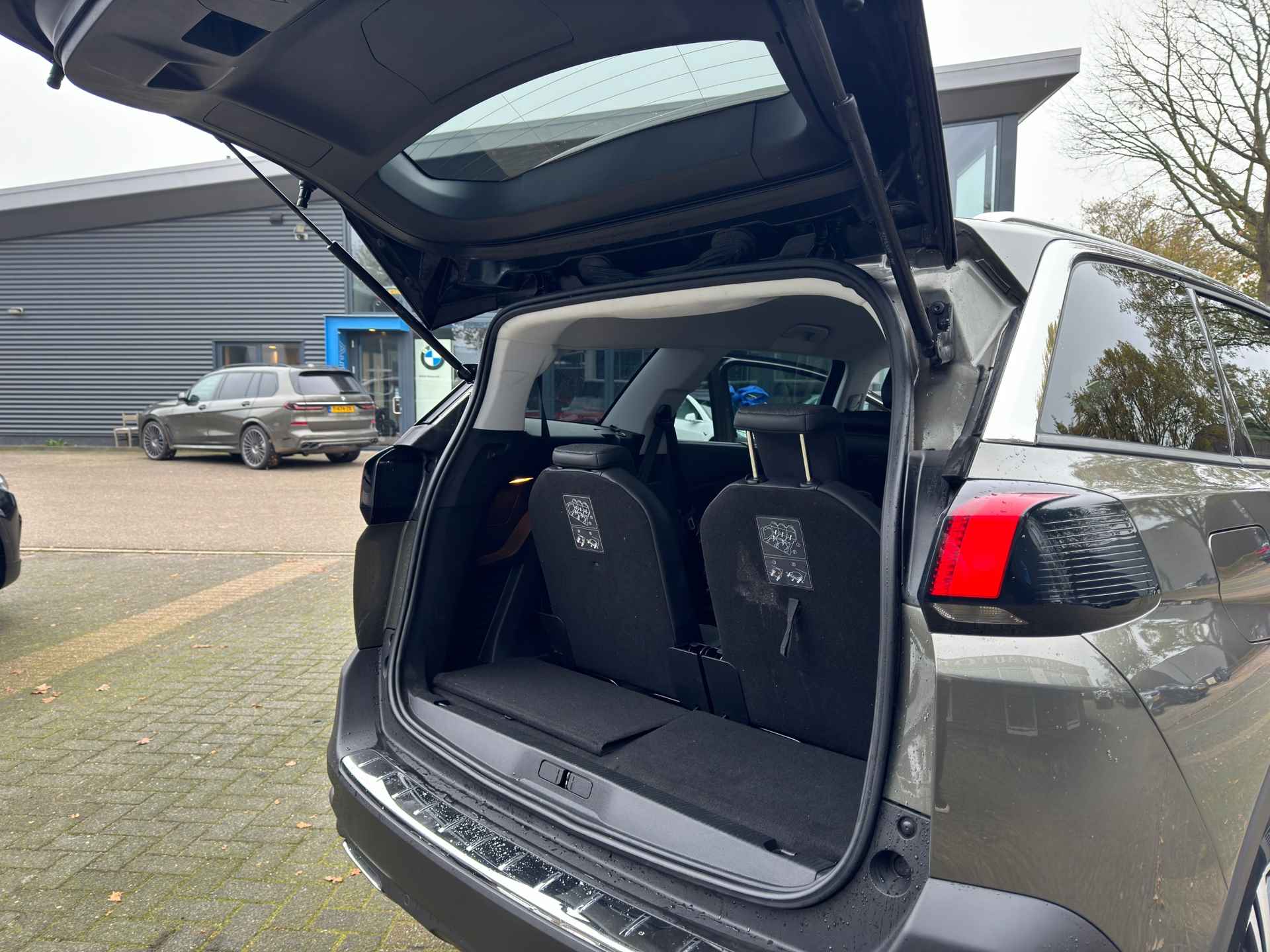 Peugeot 5008 1.5 HDI Allure 7 PERSOONS | STOELVERWARMING | CAMERA | NAVI BY CARPLAY | RIJKLAAR INCL. 12 MND. BOVAGGARANTIE - 8/44