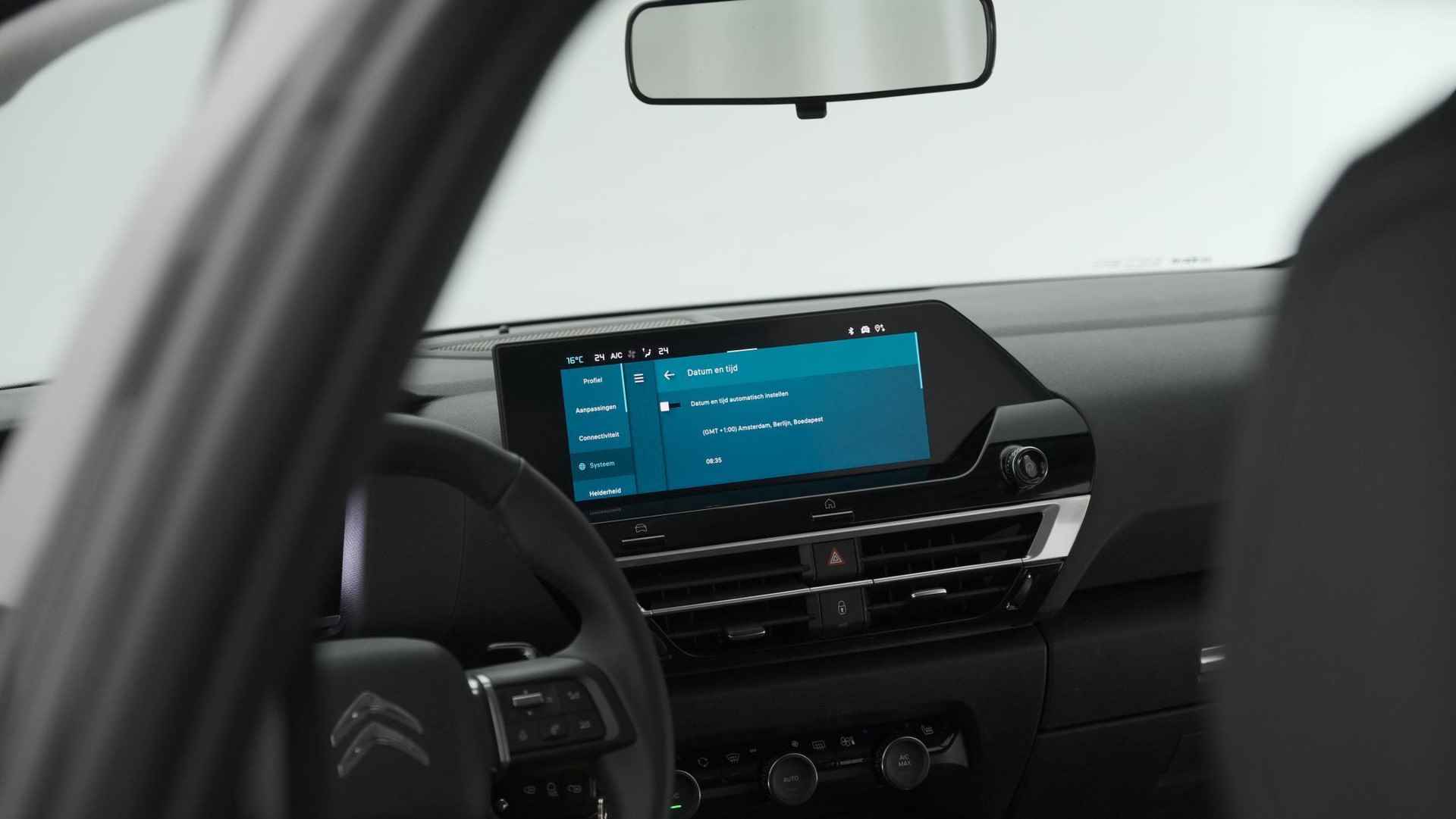 Citroen C4 X PureTech 130 EAT8 Plus | Camera | Stoelverwarming | Apple Carplay | Parkeersensoren - 50/68