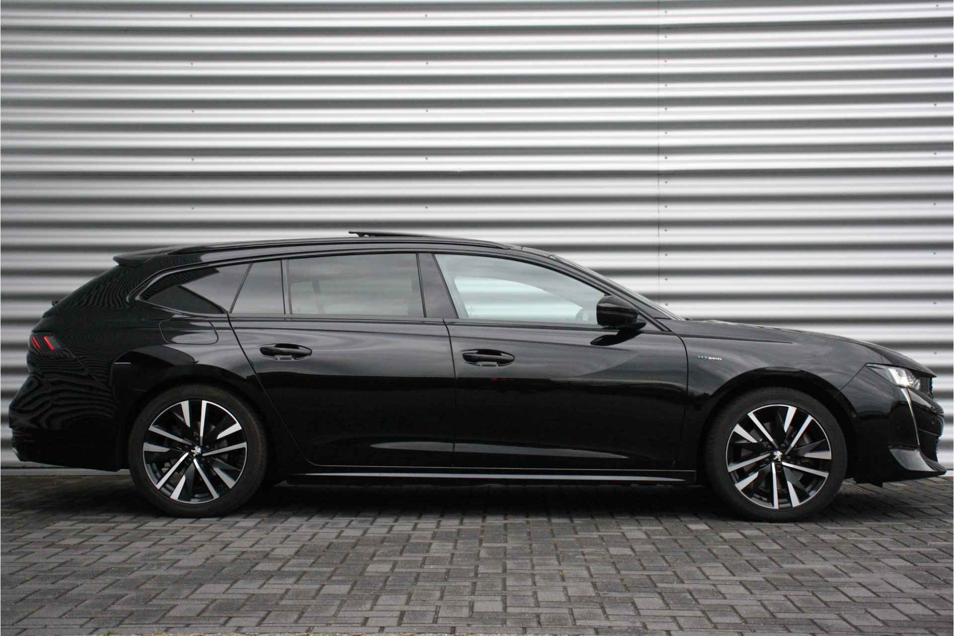 Peugeot 508 SW 1.6 HYBRID 225PK GT PREMIÈRE AUTOMAAT / NAVI / LEDER / CLIMA / PDC / AGR / 18" LMV / CAMERA / KEYLESS / FOCAL / ALCANTARA / F - 3/45