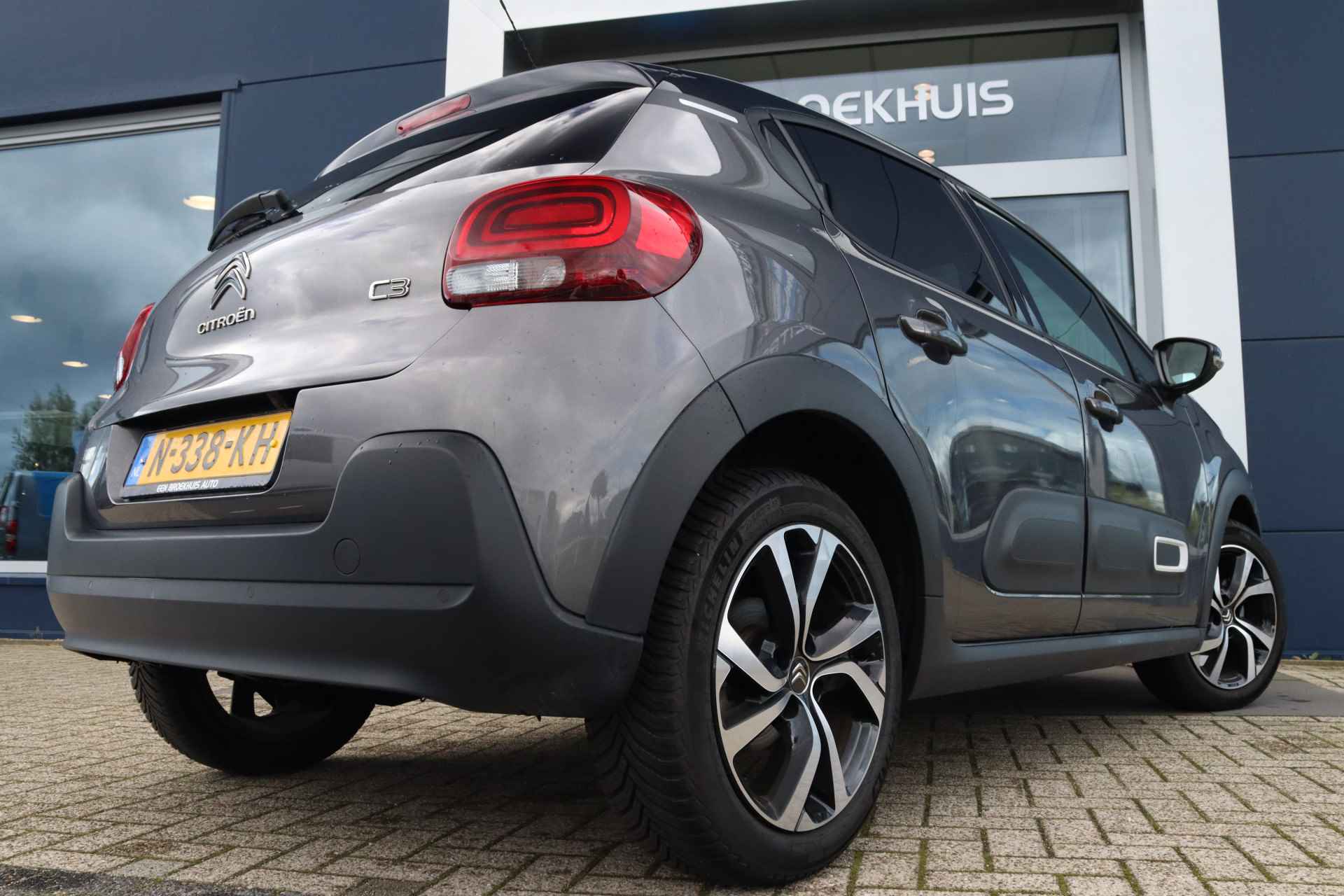 Citroën C3 1.2 PureTech Shine | 110PK Automaat | Camera | Cruise Control | Navi | PDC achter | Climate Control | Carplay - 27/36