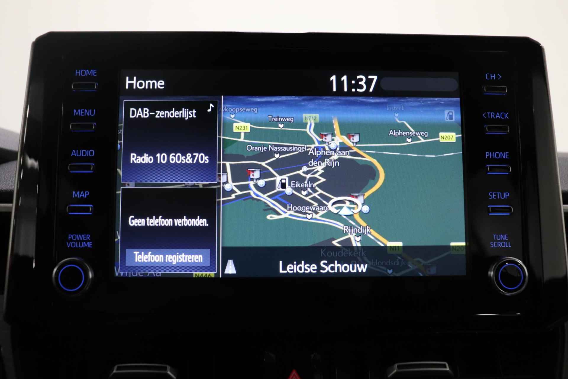 Toyota Corolla Touring Sports 1.8 Hybrid First Edition, Trekhaak, Climate Control, Cruise Control, Apple Carplay & Android Auto, Camera, Navigatie! - 12/39