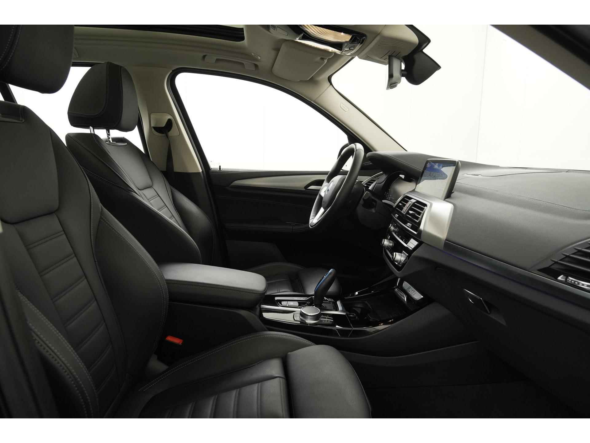BMW iX3 High Executive | Panoramadak | ACC | Harman Kardon | Head-up Display | Memory | Zondag Open! - 3/60