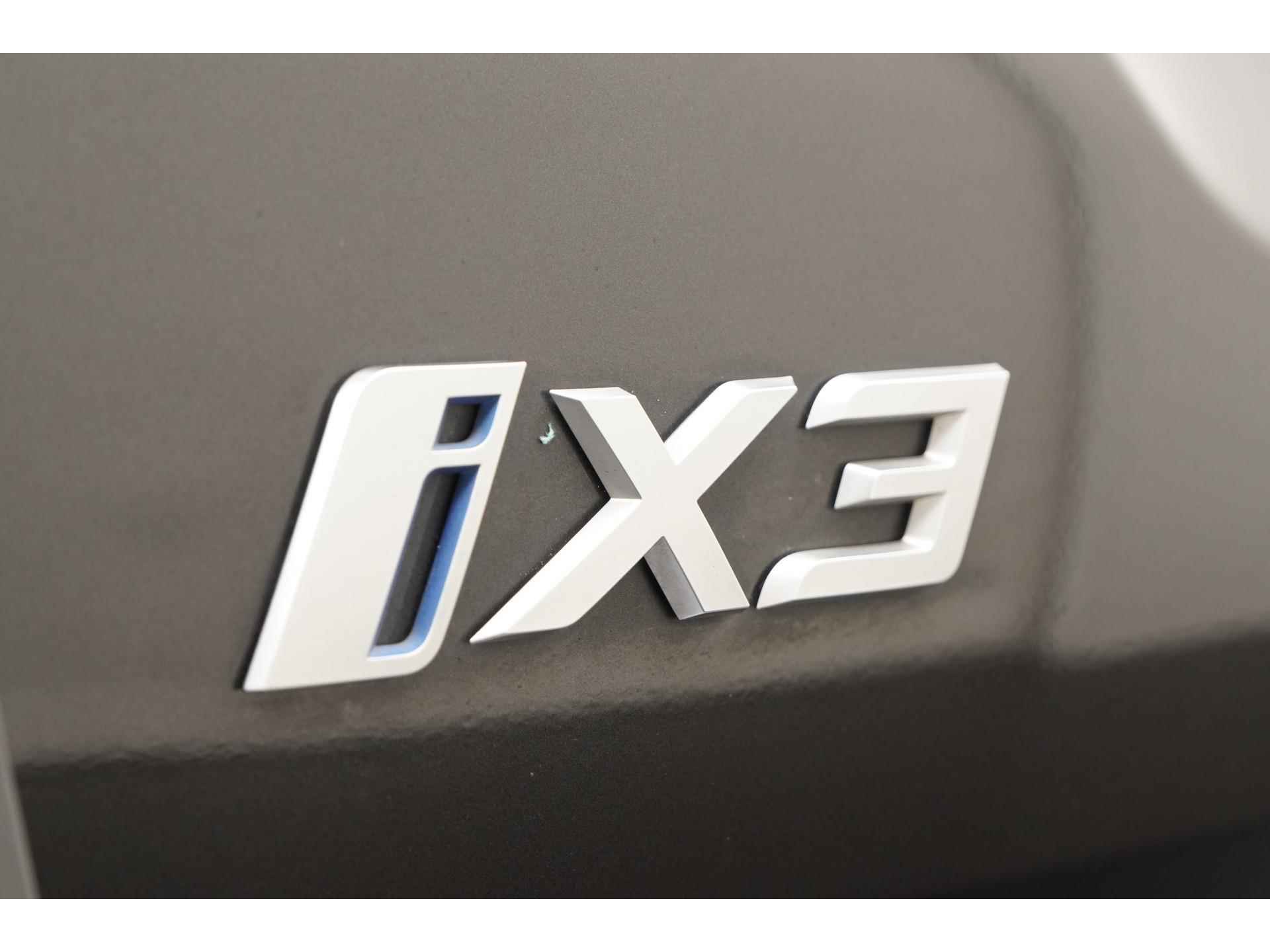 BMW iX3 High Executive | Panoramadak | ACC | Harman Kardon | Head-up Display | Memory | Zondag Open! - 25/60