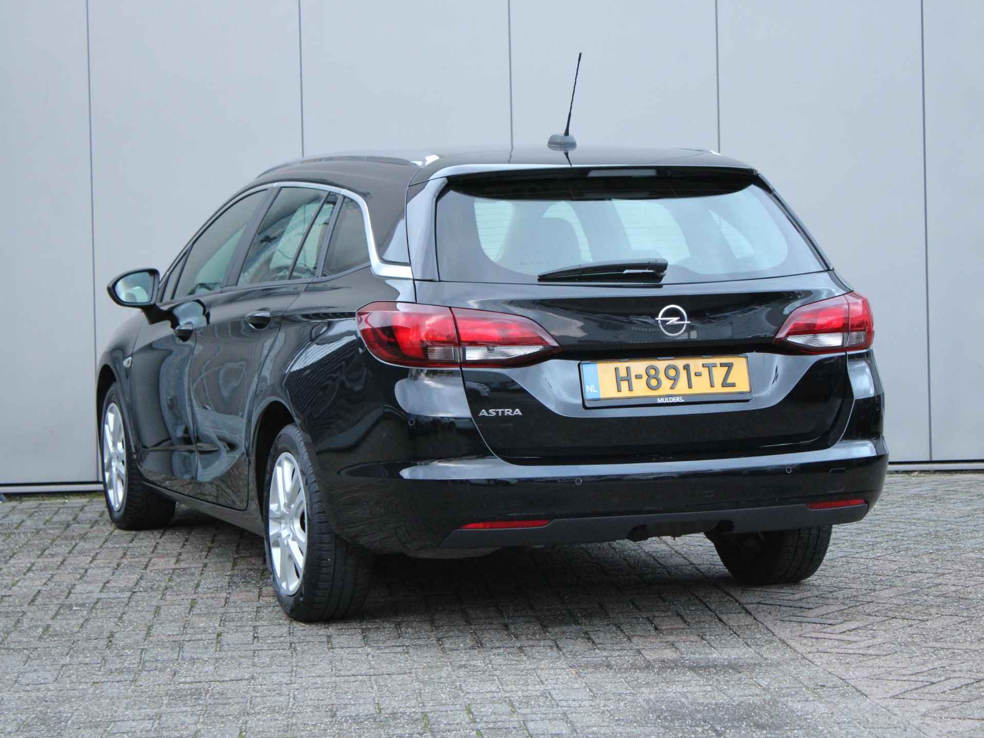 Opel Astra Sports Tourer 1.2 Launch Edition | Navi / Airco / Cruise - 3/25