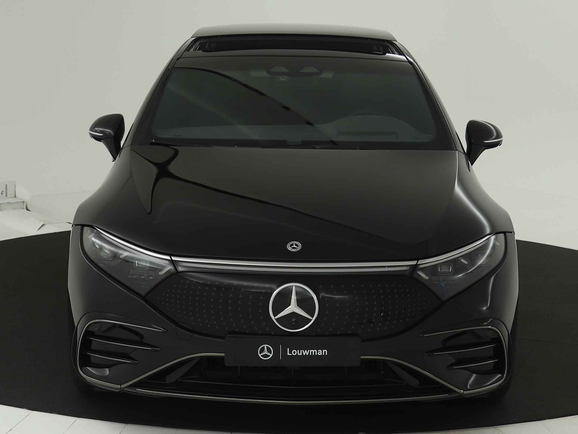 Mercedes-Benz EQS 580 4MATIC AMG Line 108 kWh | Premium Plus pakket | Nightpakket | Digital light | Achterasbesturing tot 10° | Garagedeuropener | Akoestiekcomfortpakket | KEYLESS GO-comfortpakket | - 18/29