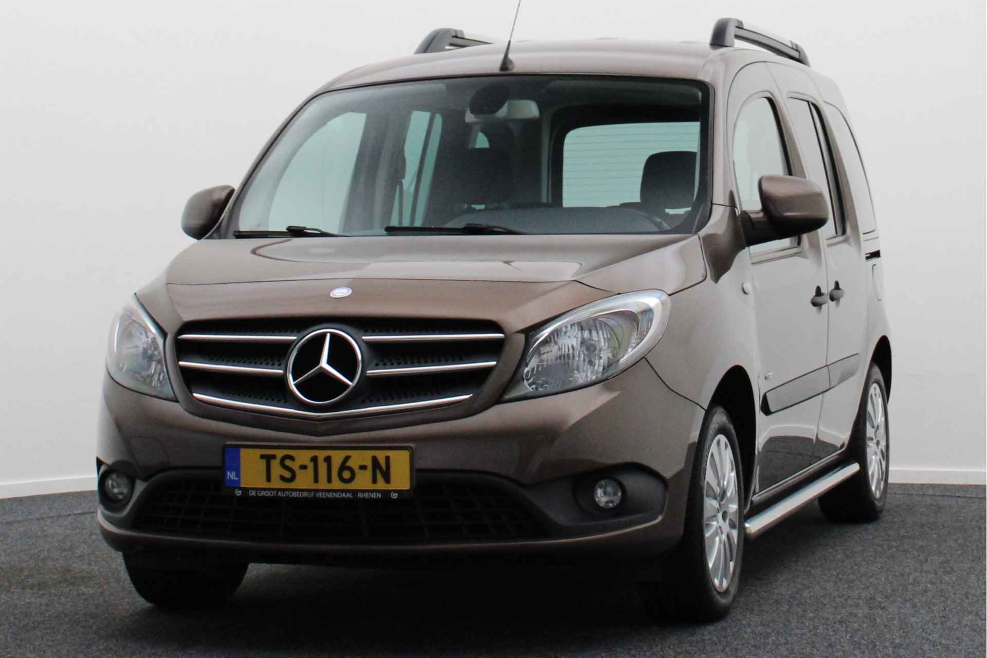 Mercedes-Benz Citan Tourer 112 Ambiente 5-Persoons, Airco, Bluetooth, Side-Bars, Cruise, Camera, PDC, Trekhaak, 16'' - 30/52