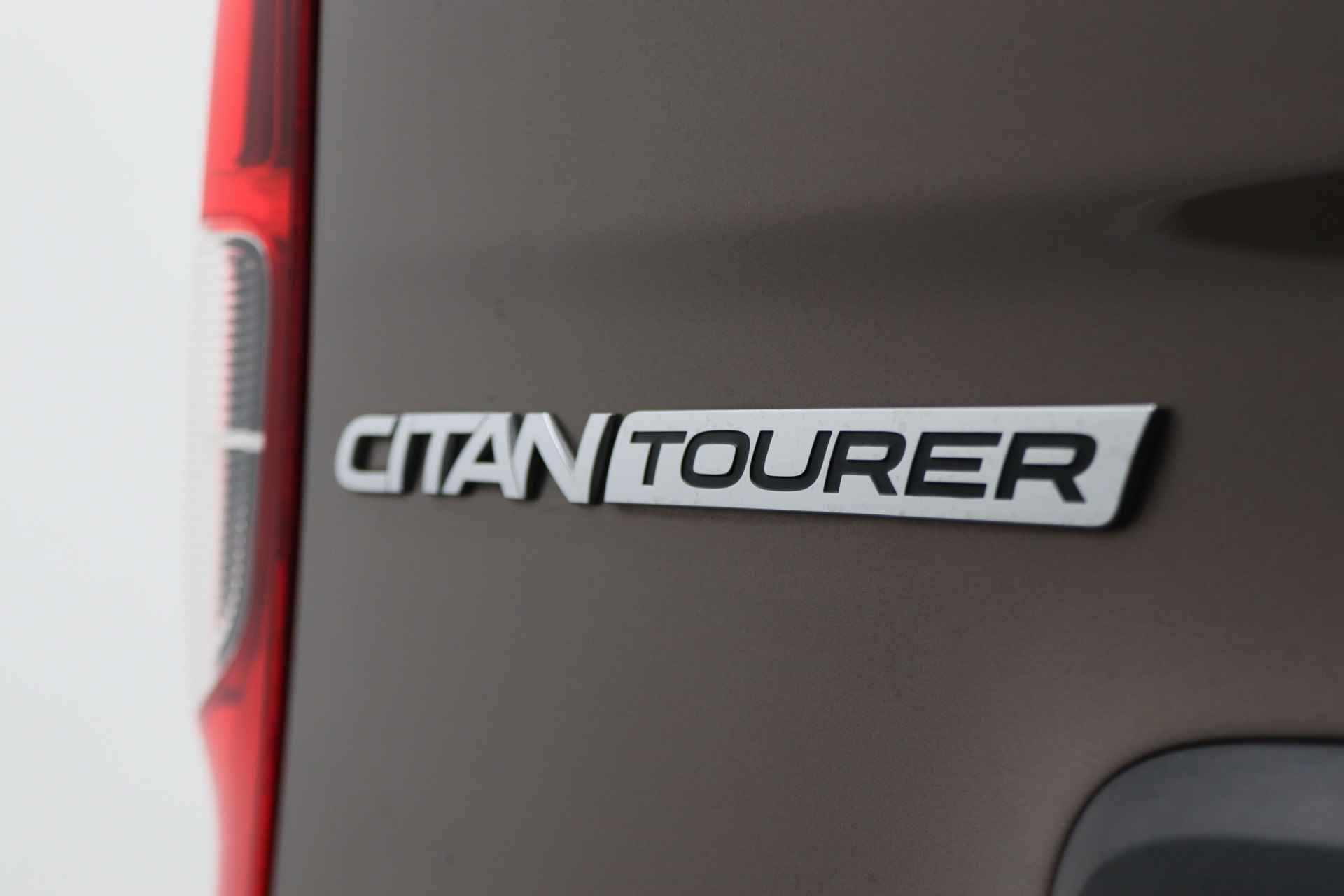 Mercedes-Benz Citan Tourer 112 Ambiente 5-Persoons, Airco, Bluetooth, Side-Bars, Cruise, Camera, PDC, Trekhaak, 16'' - 34/52