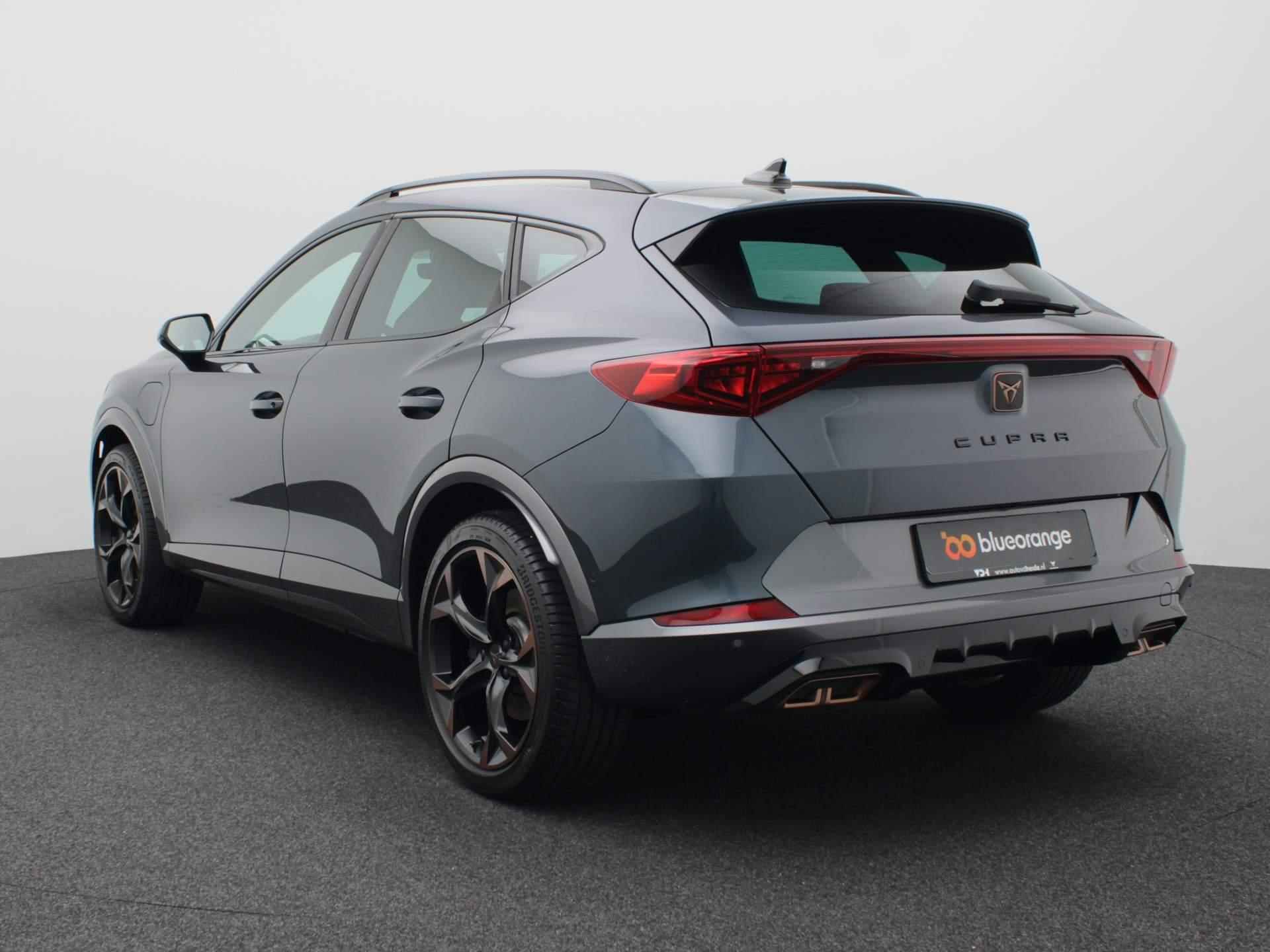 CUPRA Formentor 1.4 TSI e-Hybrid VZ Performance Limited 245PK DSG Matrix LED, Keyless, Achteruitrijcamera, Parkeerhulp voor en achter, Stoel-Stuurverwarming, Virtual Pedal, 19" LM Velgen - 10/53