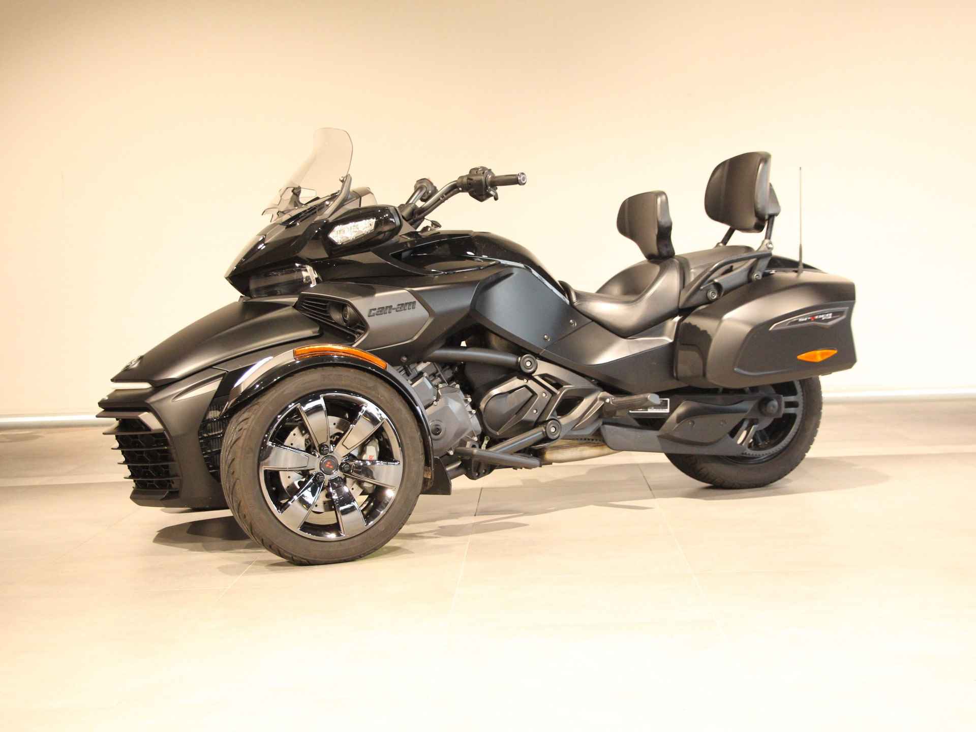 CAN-AM SPYDER F3 T BTW Motor - 4/17