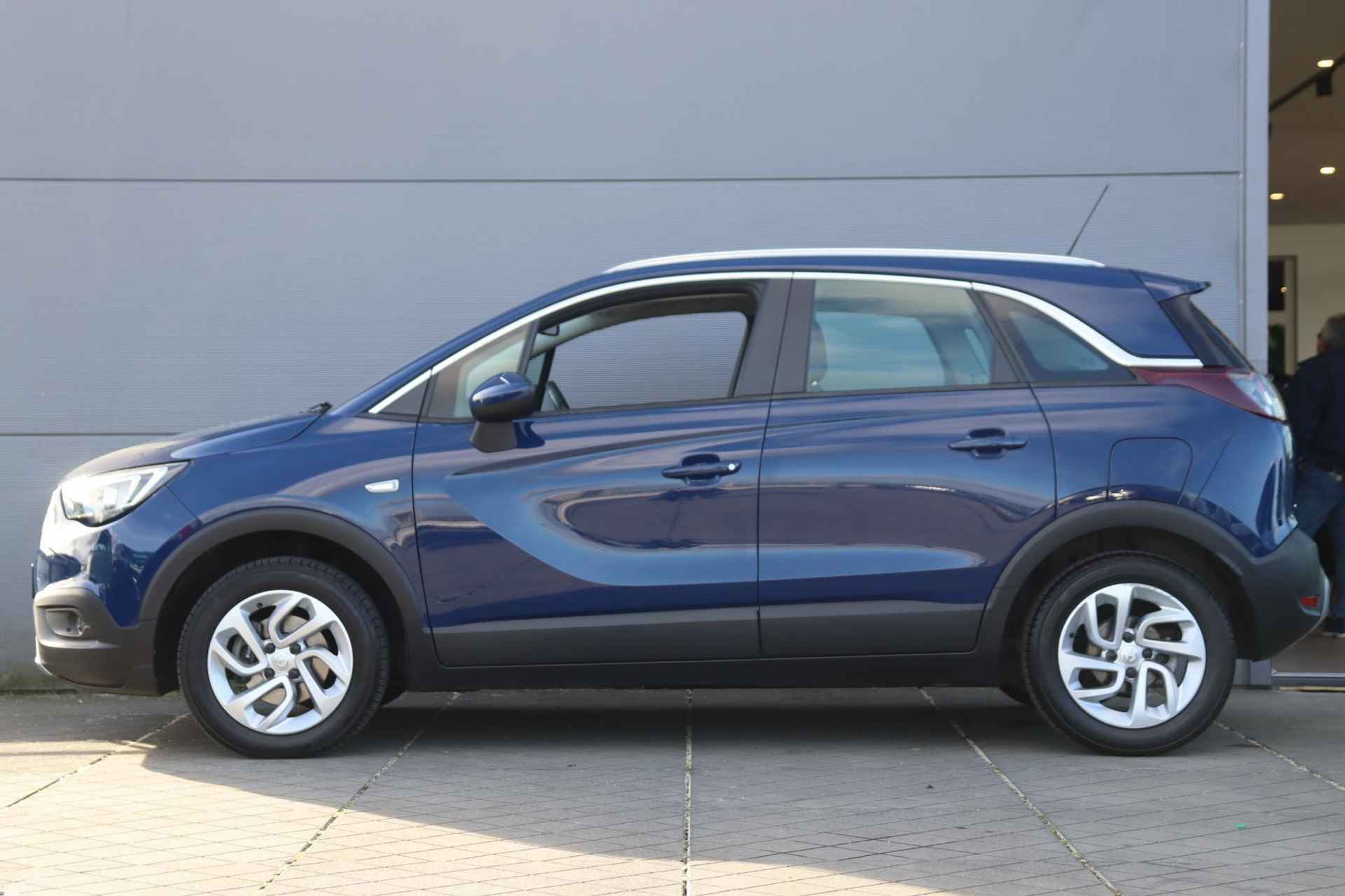 Opel Crossland X 1.2 Turbo Innovation / Navigatie / Climate / Cruise / 1e eigenaar / Keyless - 2/46