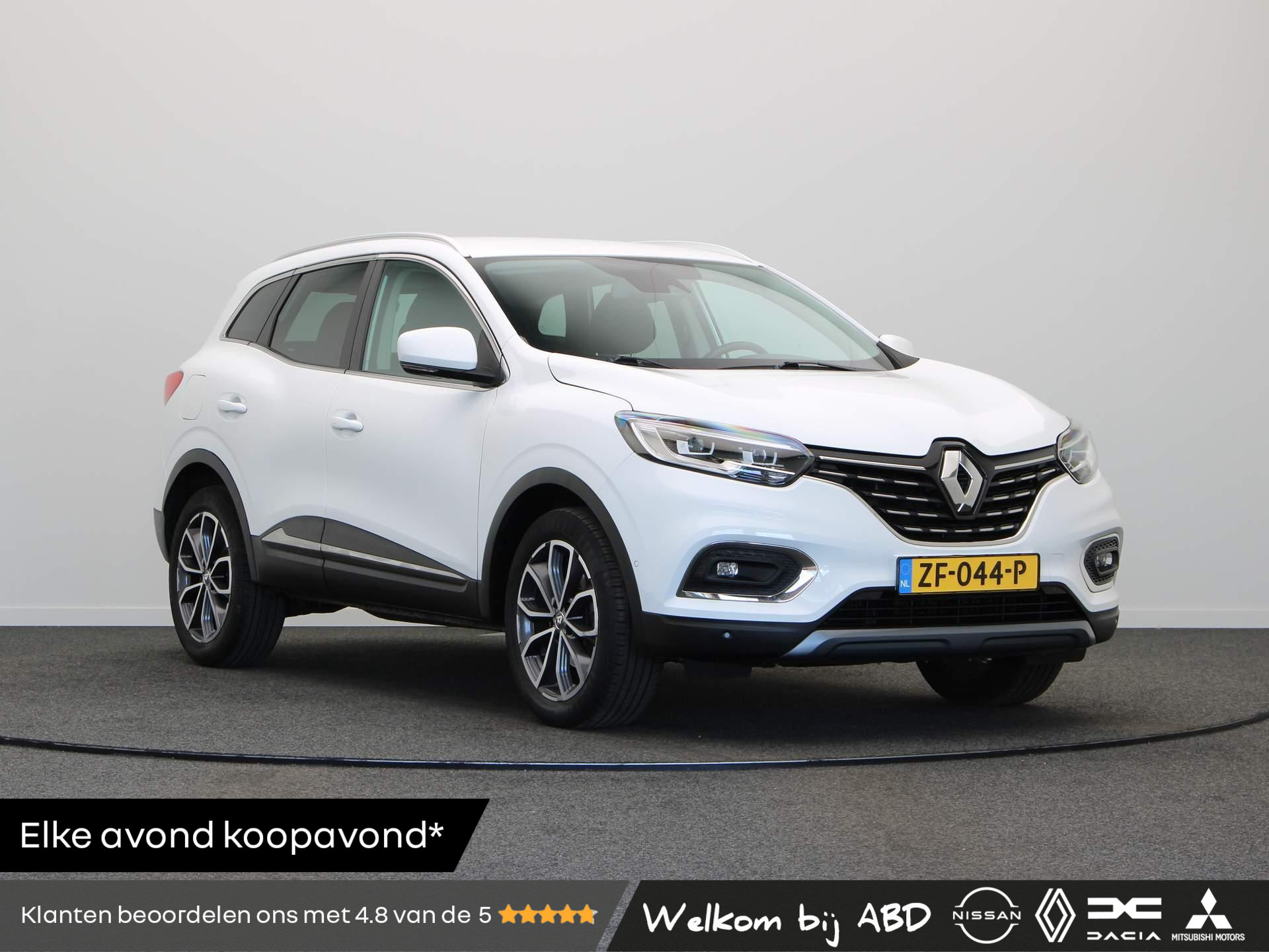 Renault Kadjar TCe 140pk Intens | Achteruitrijcamera | Parkeersensoren voor/achter | Climate control |