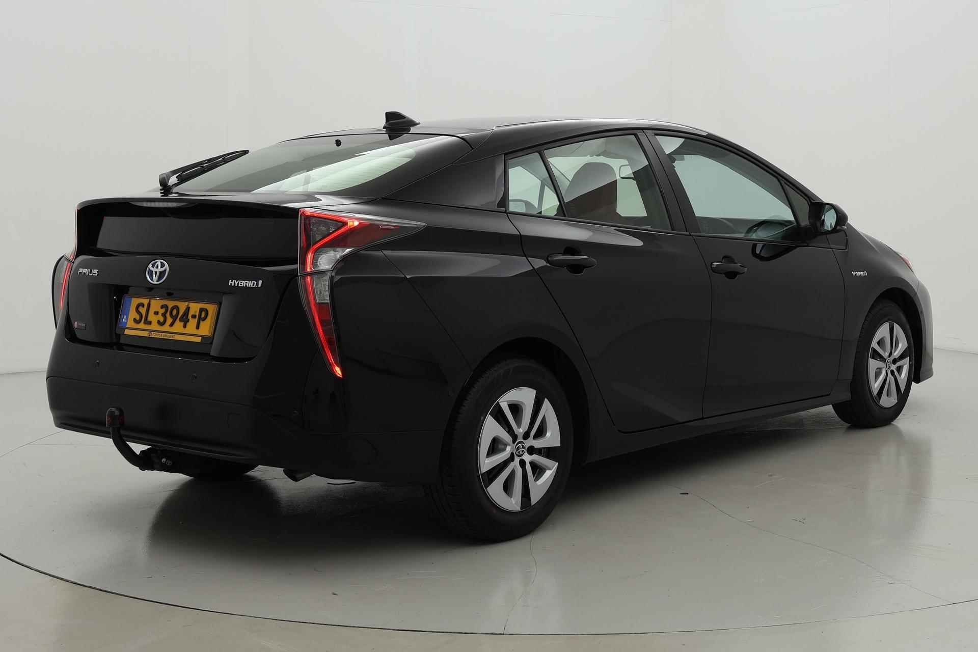 Toyota Prius 1.8 Hybrid Executive Leder Trekhaak Automaat - 39/41