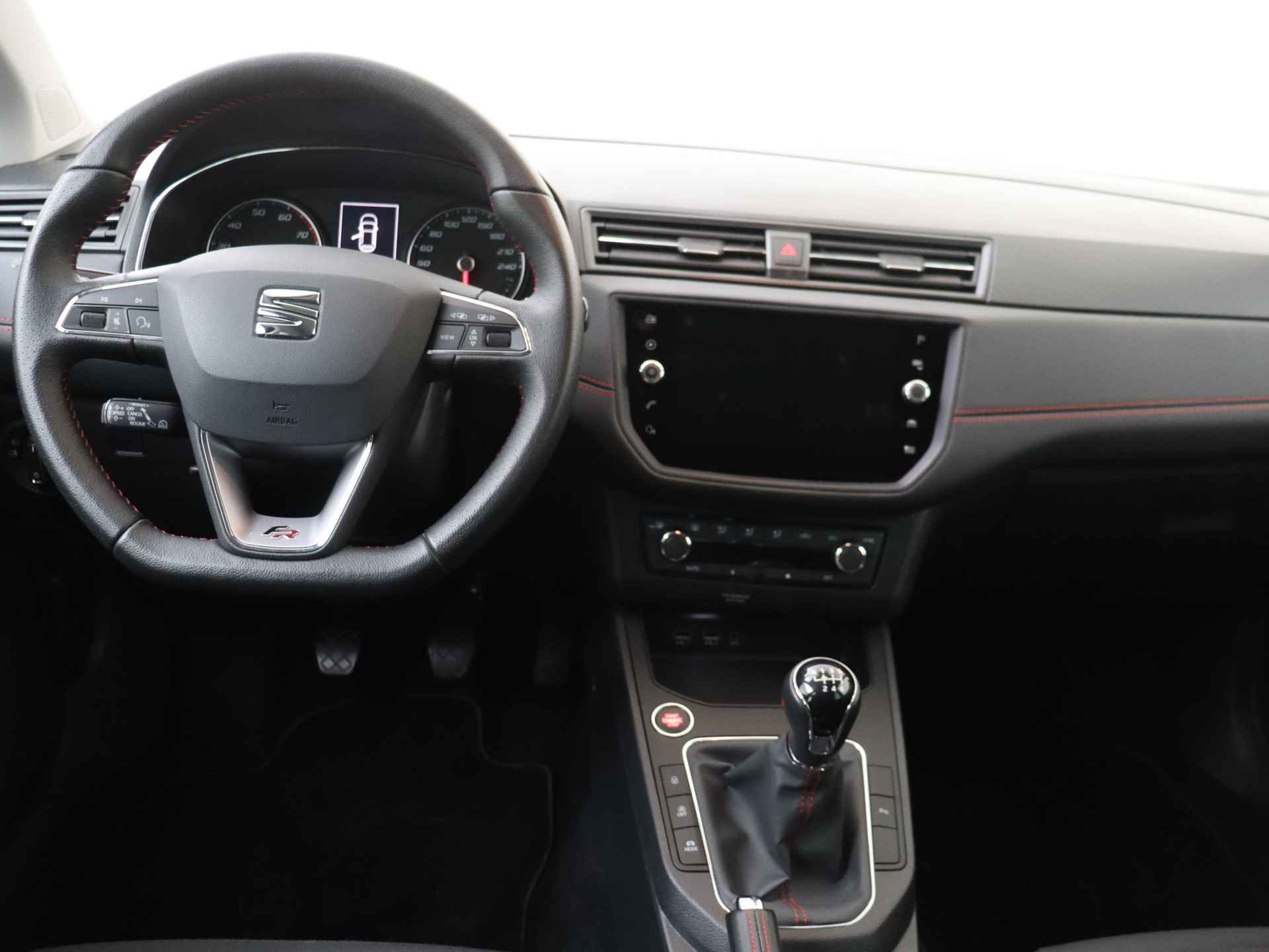 SEAT Ibiza 1.0 TSI FR Business Intense 5 deurs | Climate Control | Navigatie | 18 inch Lichtmetalen velgen - 6/33