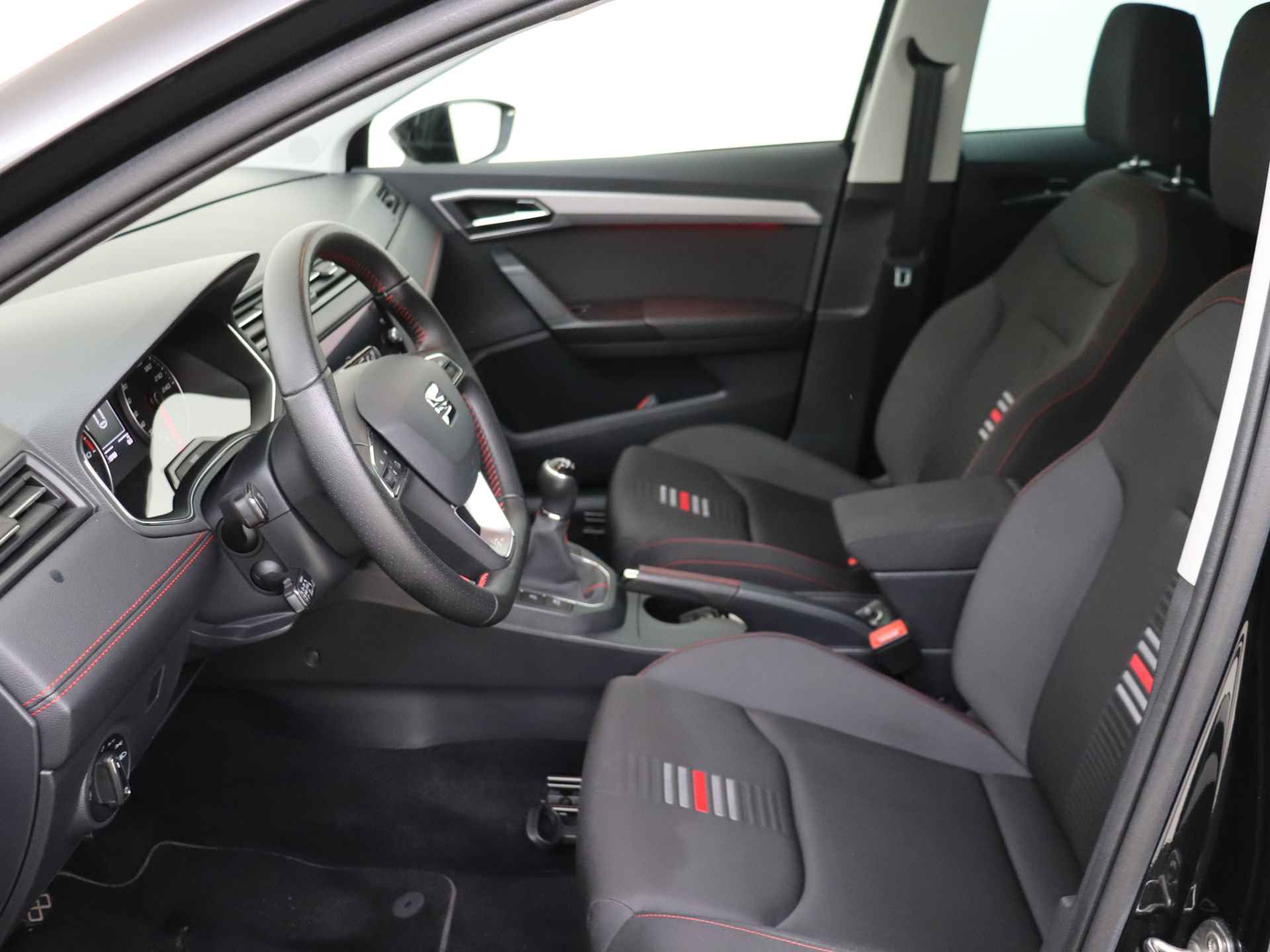 SEAT Ibiza 1.0 TSI FR Business Intense 5 deurs | Climate Control | Navigatie | 18 inch Lichtmetalen velgen - 10/33