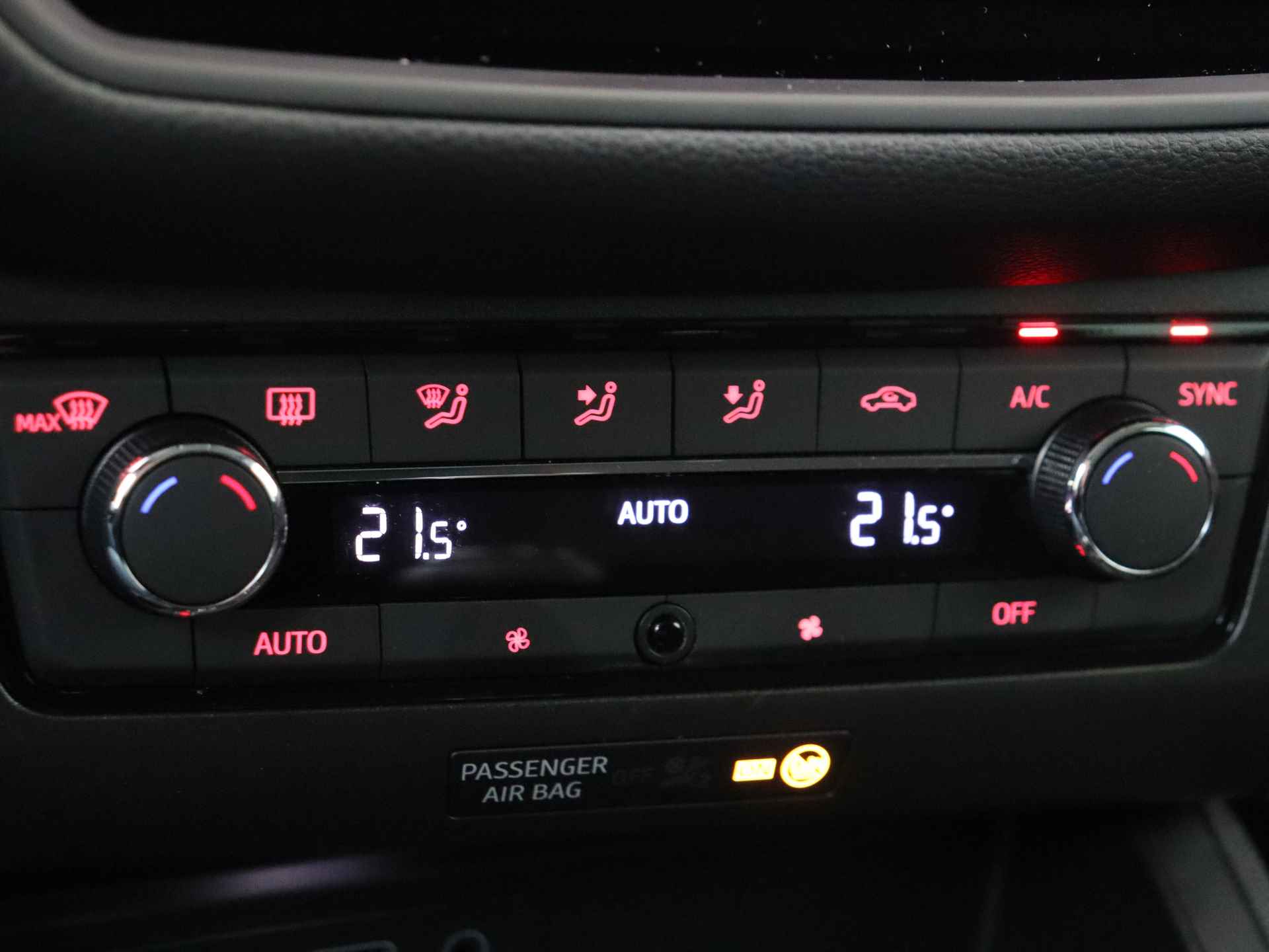 SEAT Ibiza 1.0 TSI FR Business Intense 5 deurs | Climate Control | Navigatie | 18 inch Lichtmetalen velgen - 19/33