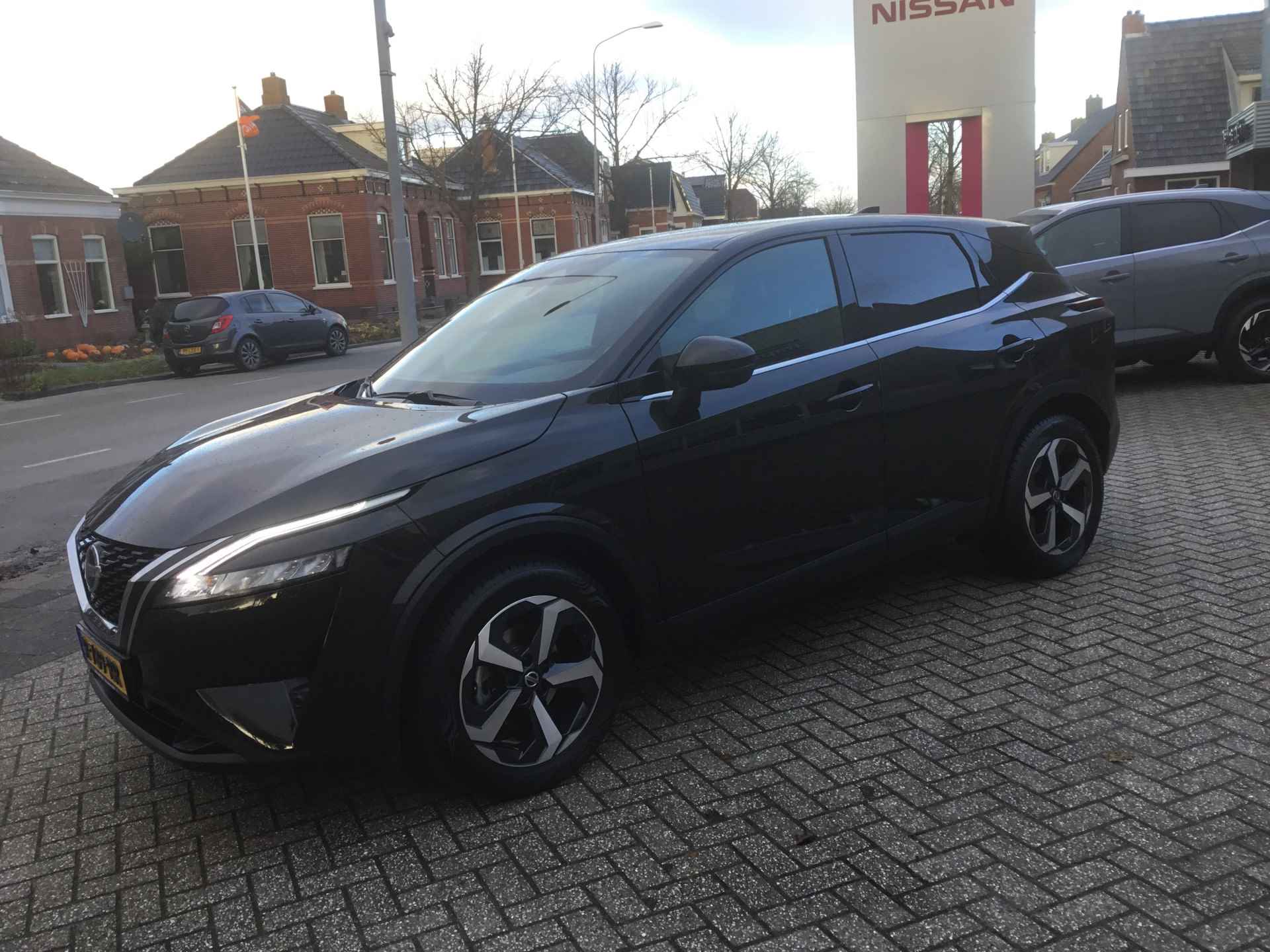 Nissan QASHQAI 1.3 MHEV MT6 Premiere Edition Cold Pack - 3/39