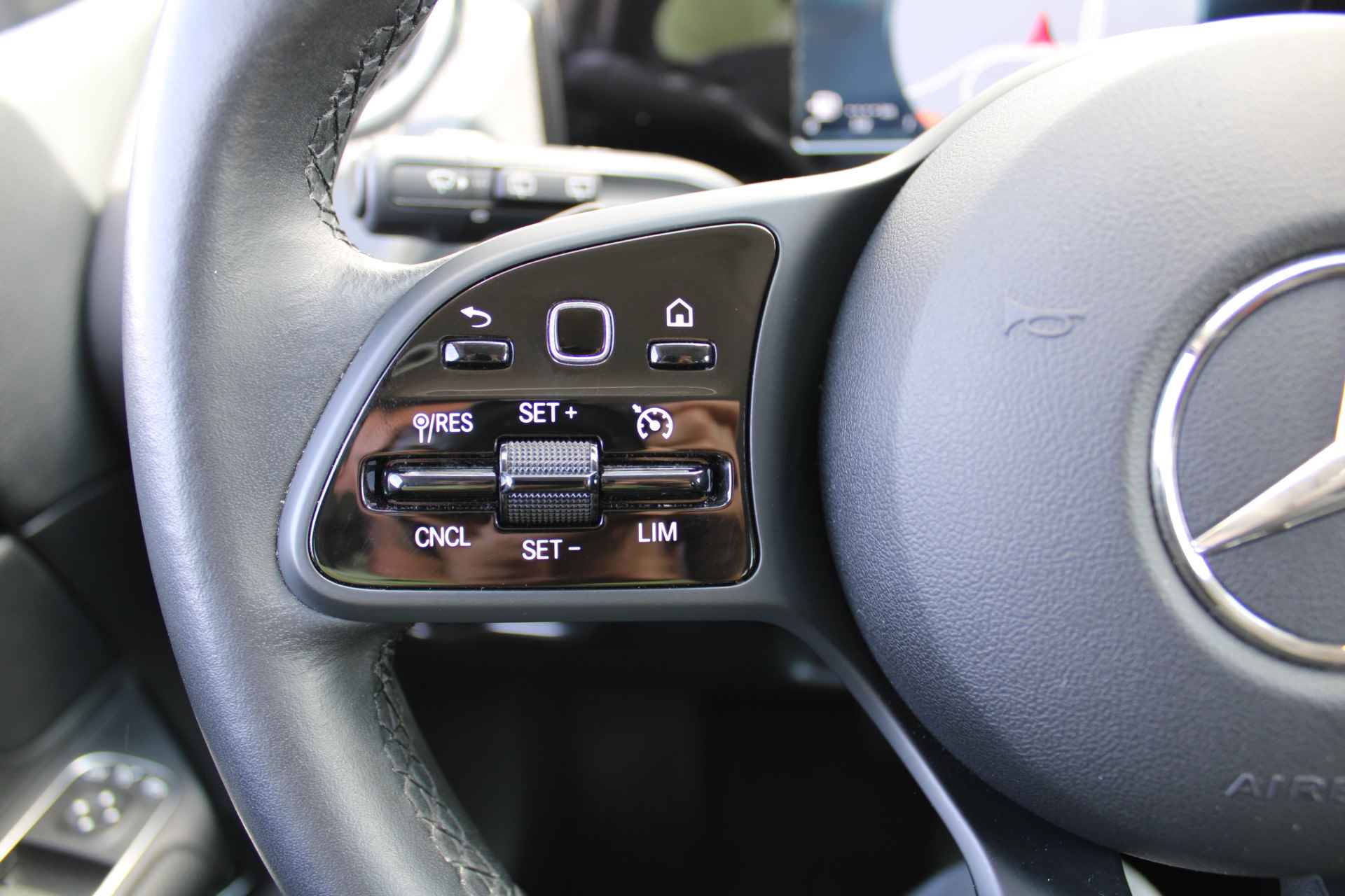 Mercedes-Benz B-Klasse B250e | Plug-in | 218PK | Automaat | 17" LM | Navi Android | Apple Carplay | Camera | Stoelverwarming | - 13/33