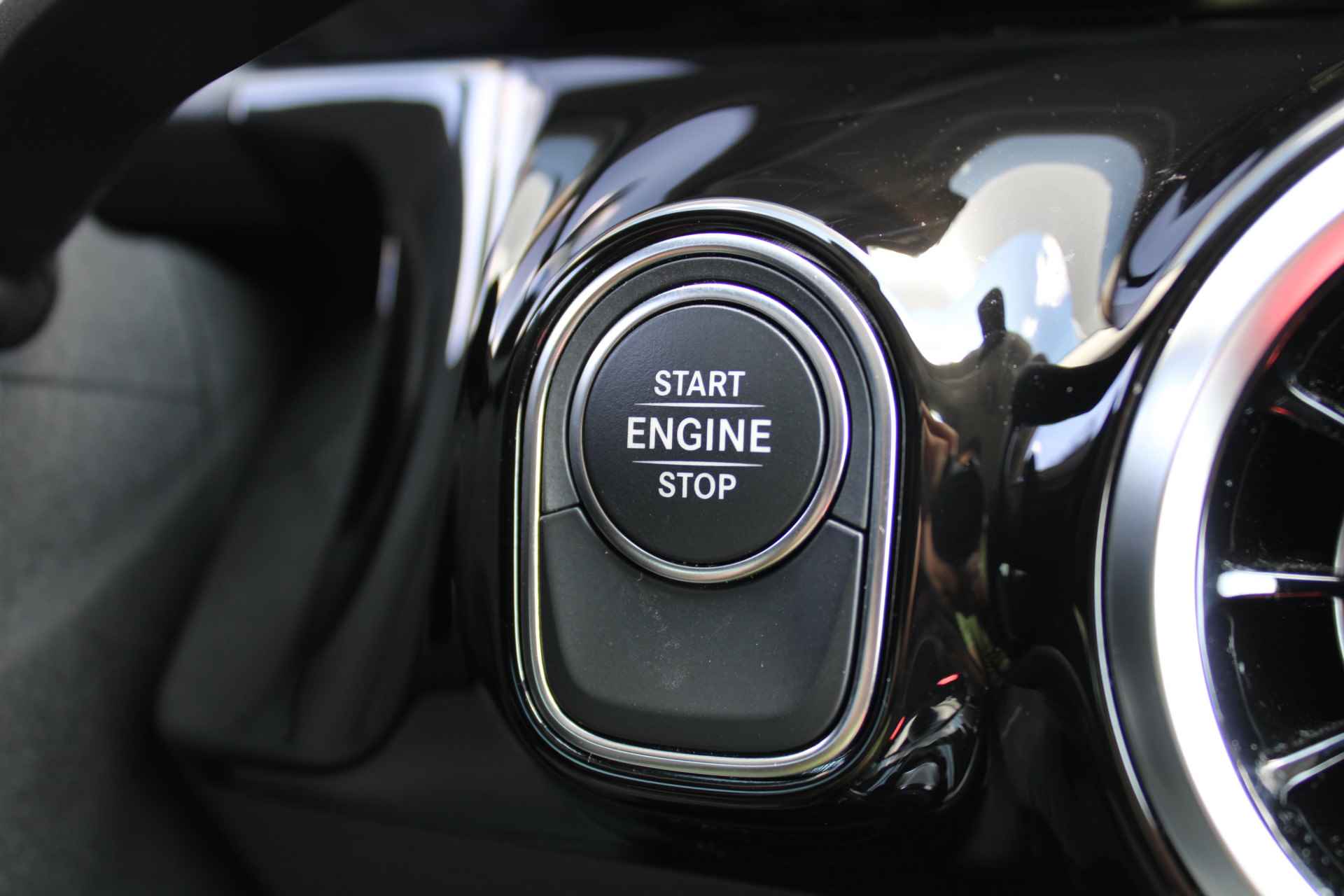 Mercedes-Benz B-Klasse B250e | Plug-in | 218PK | Automaat | 17" LM | Navi Android | Apple Carplay | Camera | Stoelverwarming | - 17/33
