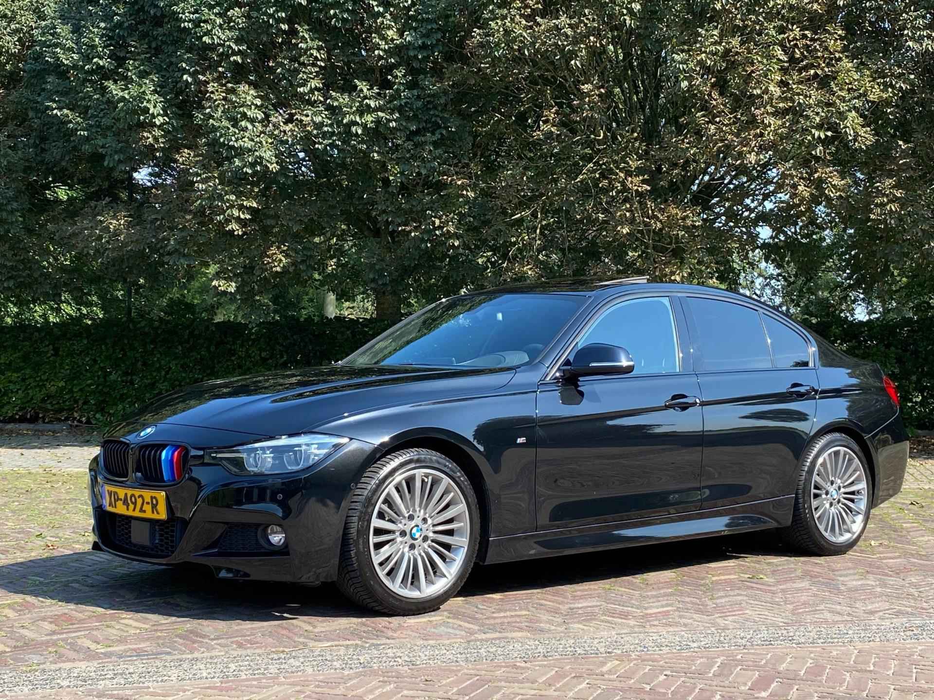 BMW 3-serie 320i M Sport Edition | HUD | Leder | Schuifdak | LED | Navi | Trekhaak | Garantie - 2/37