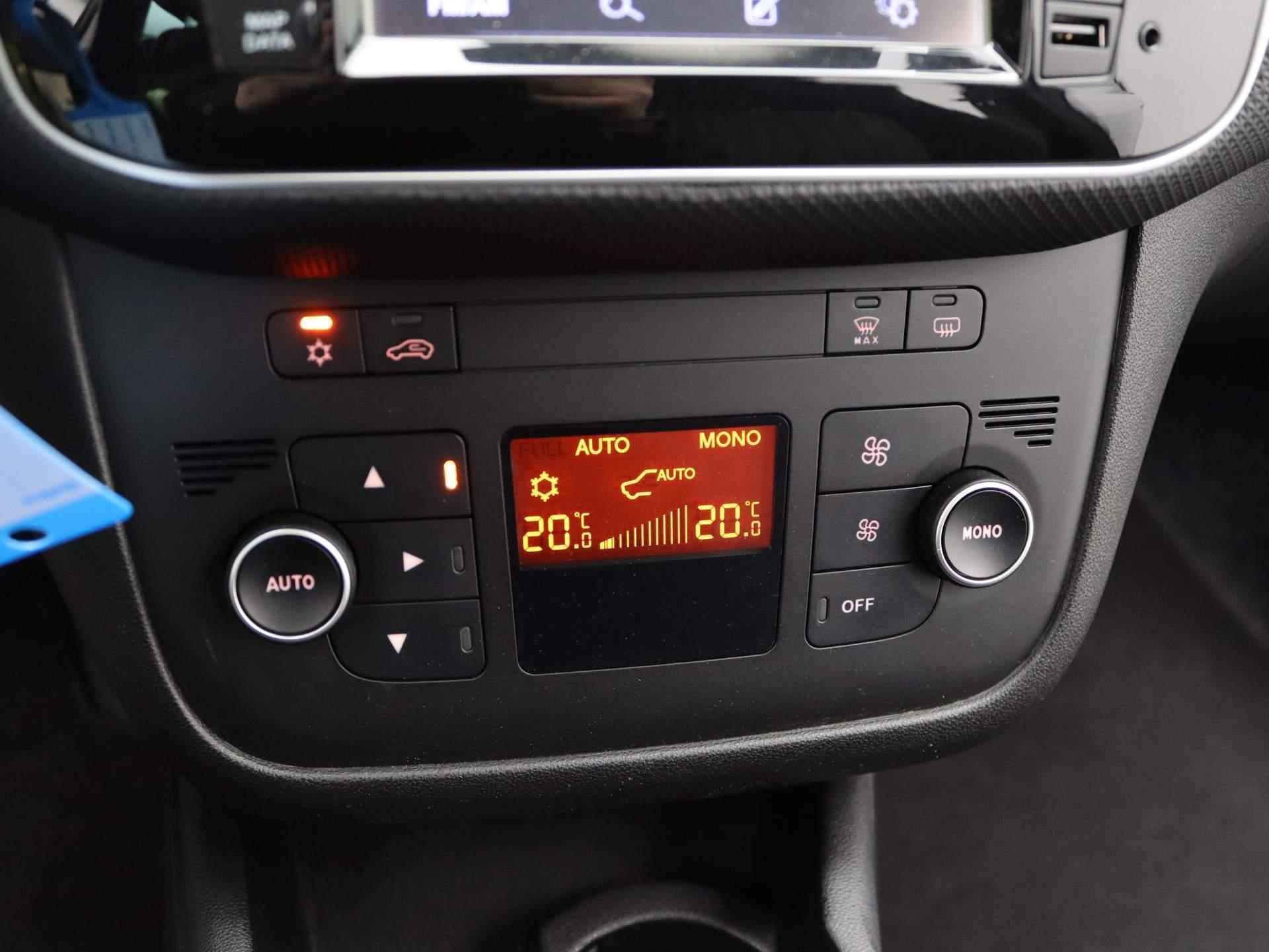 Fiat Punto Evo 0.9 TwinAir Sempre | Navigatie | Climate Control | Parkeersensoren | - 23/42