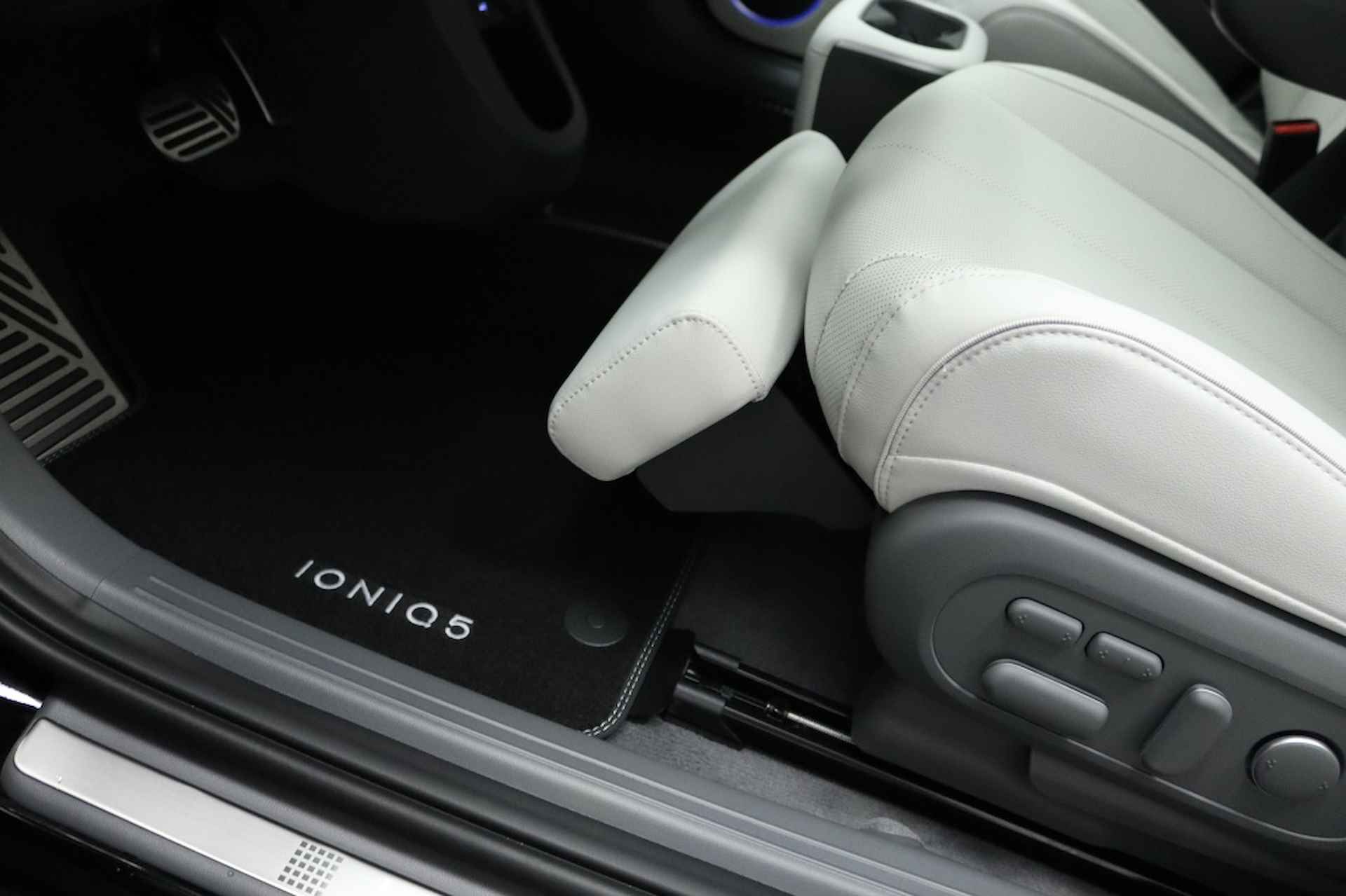 Hyundai IONIQ 5 77 kWh Lounge RWD | 360 graden camera | Lede - 29/58