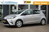 TOYOTA Yaris 1.5 VVT-I DESIGN RED, Airco, Cruise, Thuiskomer, etc.