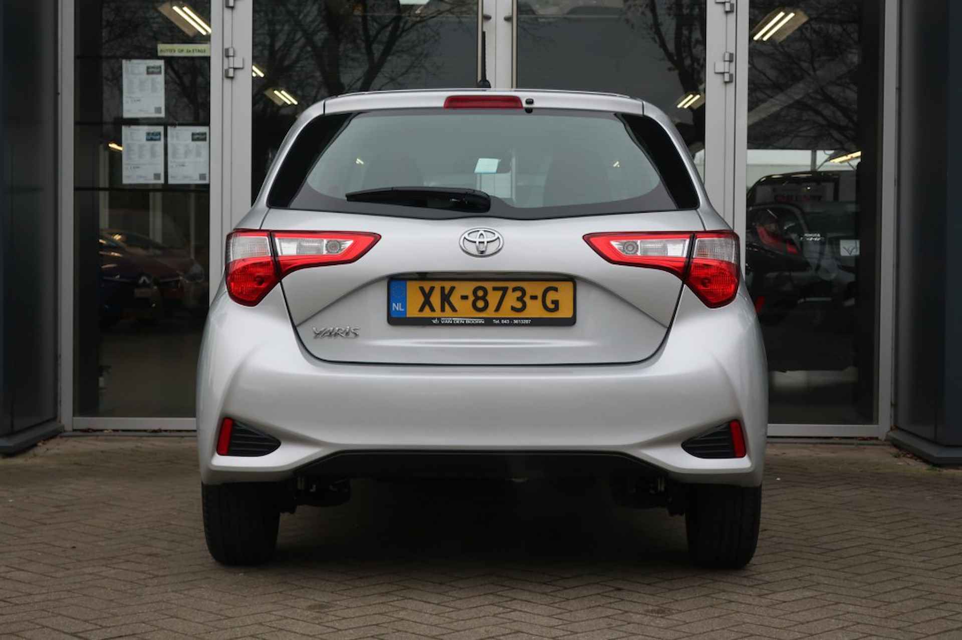 TOYOTA Yaris 1.5 VVT-I DESIGN RED, Airco, Cruise, Thuiskomer, etc. - 5/31