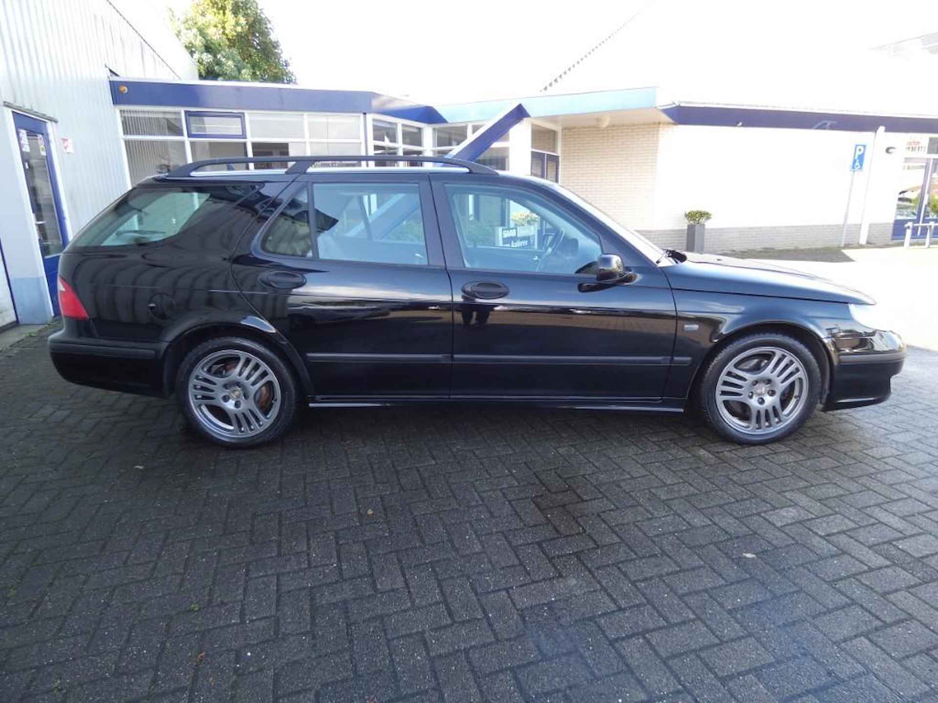 Saab 9-5 Estate 2.3 Turbo Vector Automaat - 8/18