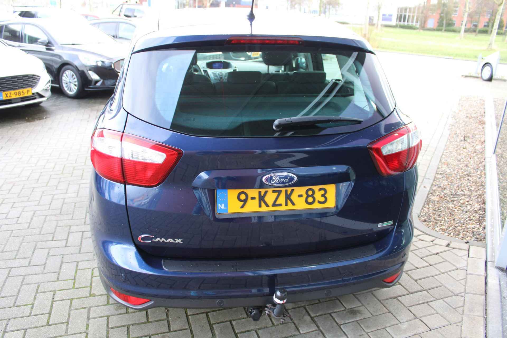 Ford C-Max 1.6 EcoBoost 150 PK Titanium | Trekhaak | Navigatie | Climate Control | PDC V + A | Cruise Control | Voorruitverwarming | Winterbandenset | 75DKM! - 9/25