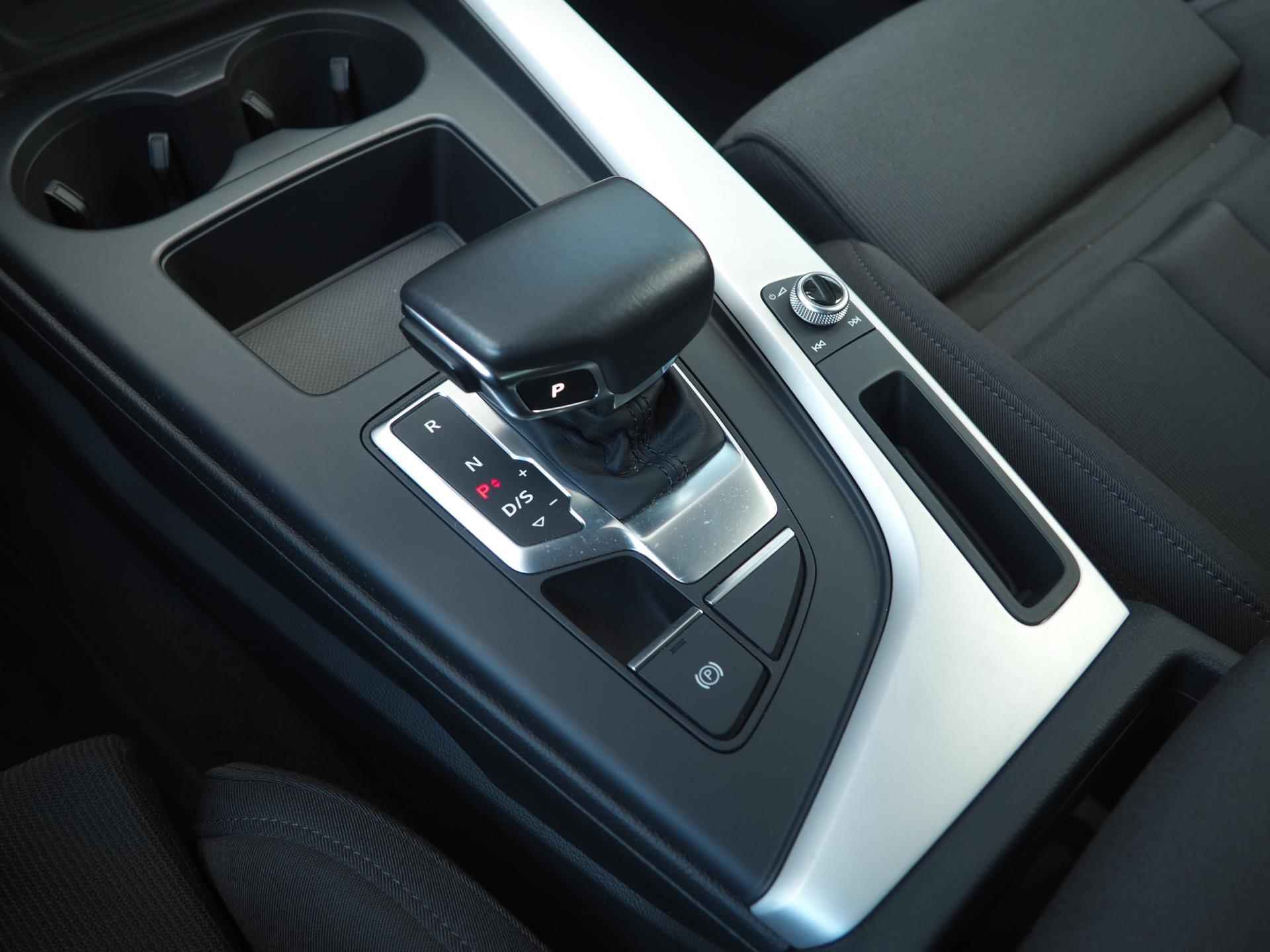 Audi A4 AVANT 40 TFSI 204PK S-line edition / Adaptive / Virtual / Massage / Google Earth / 19 inch - 25/35