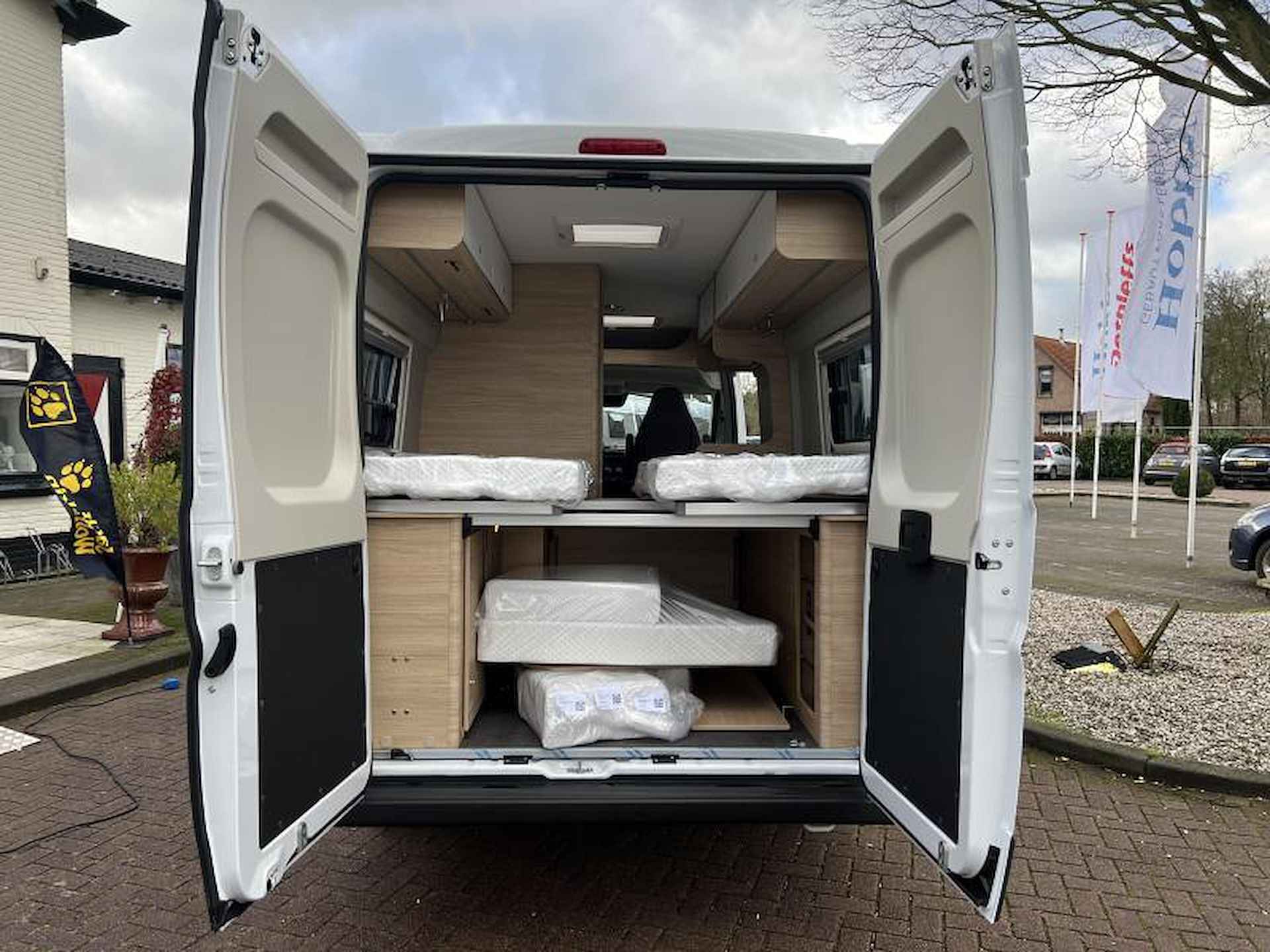 Roadcar R 640  LENGTE BEDDEN NIEUW - 5/15