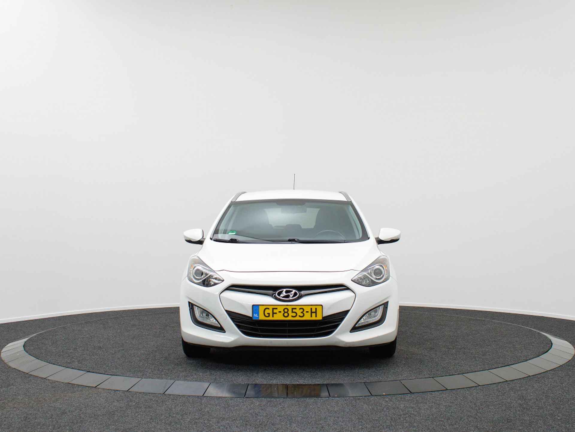 Hyundai i30 Wagon 1.6 GDI i-Motion Plus | Navigatie | Climate control - 12/38