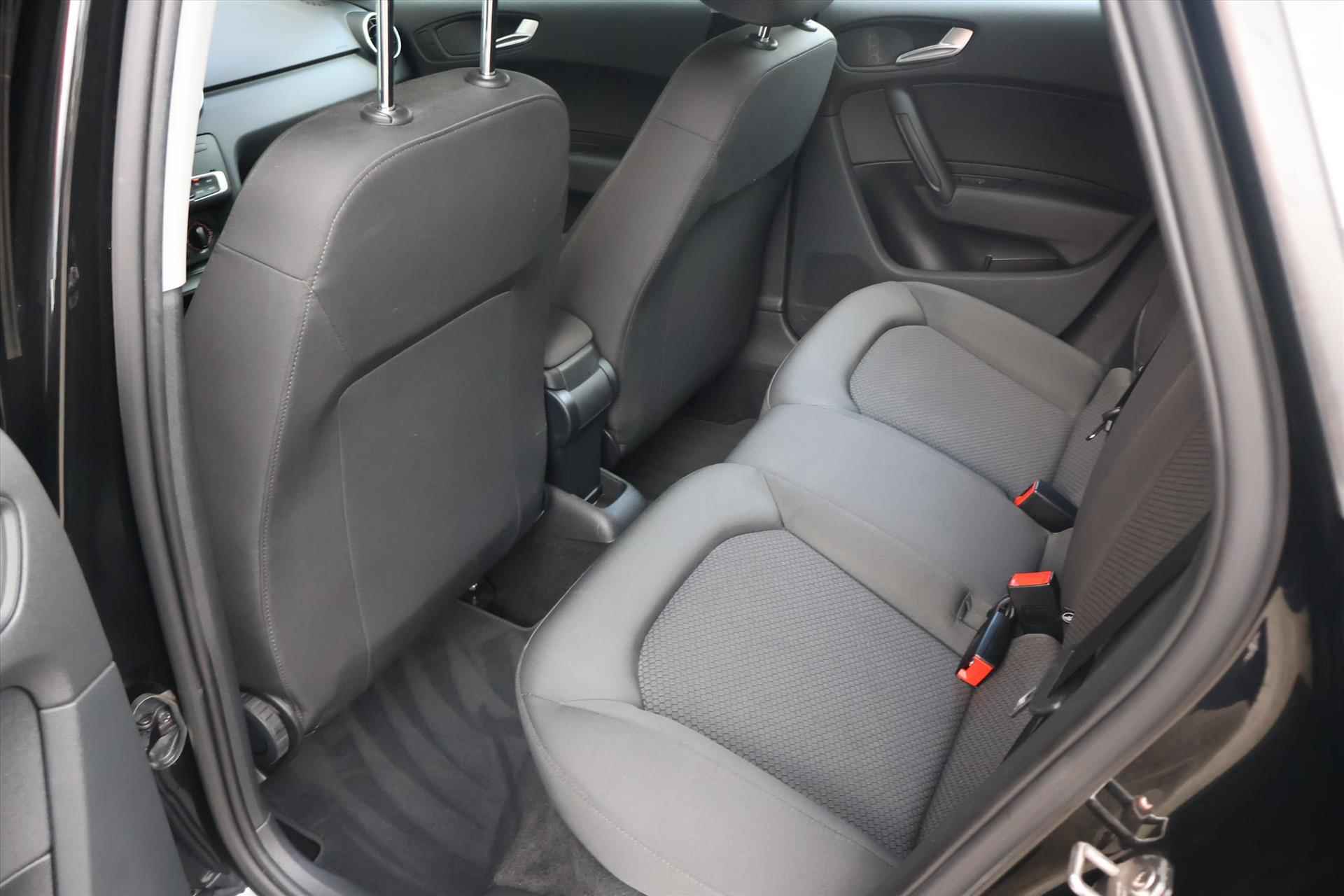 Audi A1 Sportback 1.0 TFSI 95pk | Trekhaak | S-Line | Bluetooth | Airco - 19/56