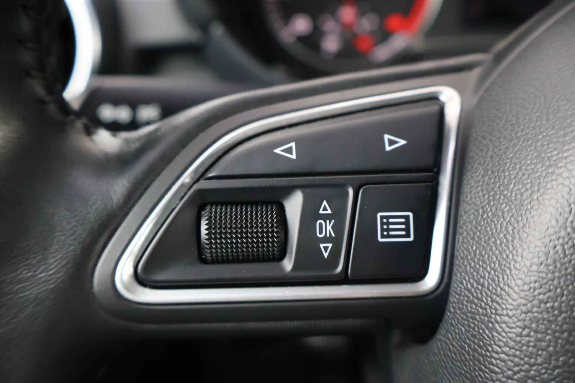 Audi A1 Sportback 1.0 TFSI 95pk | Trekhaak | S-Line | Bluetooth | Airco - 24/56