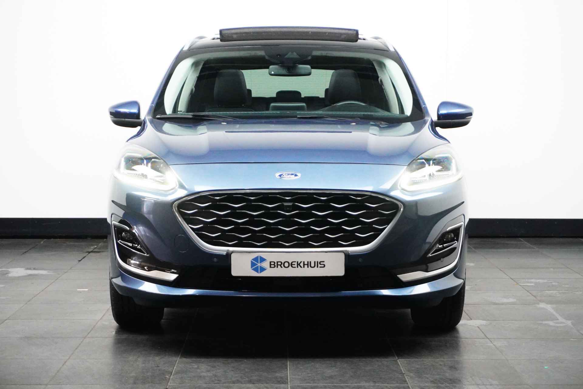 Ford Kuga 2.5 PHEV Vignale | 100% dealer o.h. | Panoramadak | Adaptieve cruise | Head-up display | Dodehoek detectie | Camera | Trekhaak | - 2/33