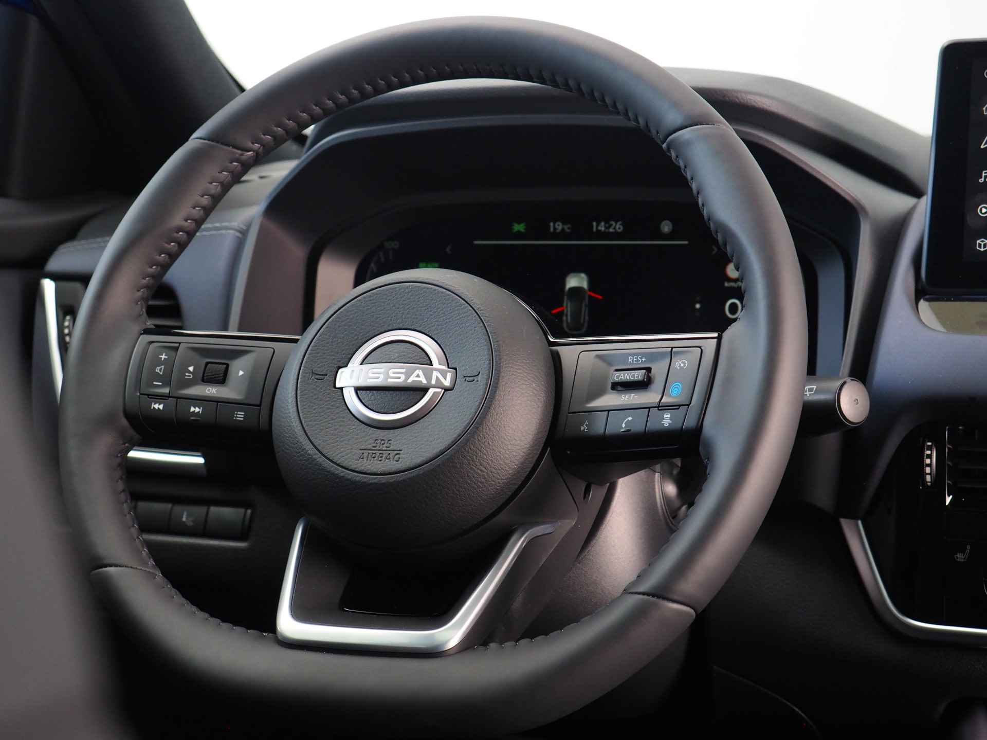 Nissan QASHQAI 1.5 e-Power Business Premium | 360° Camera | Panoramadak | Apple CarPlay/ Android Auto - 29/36