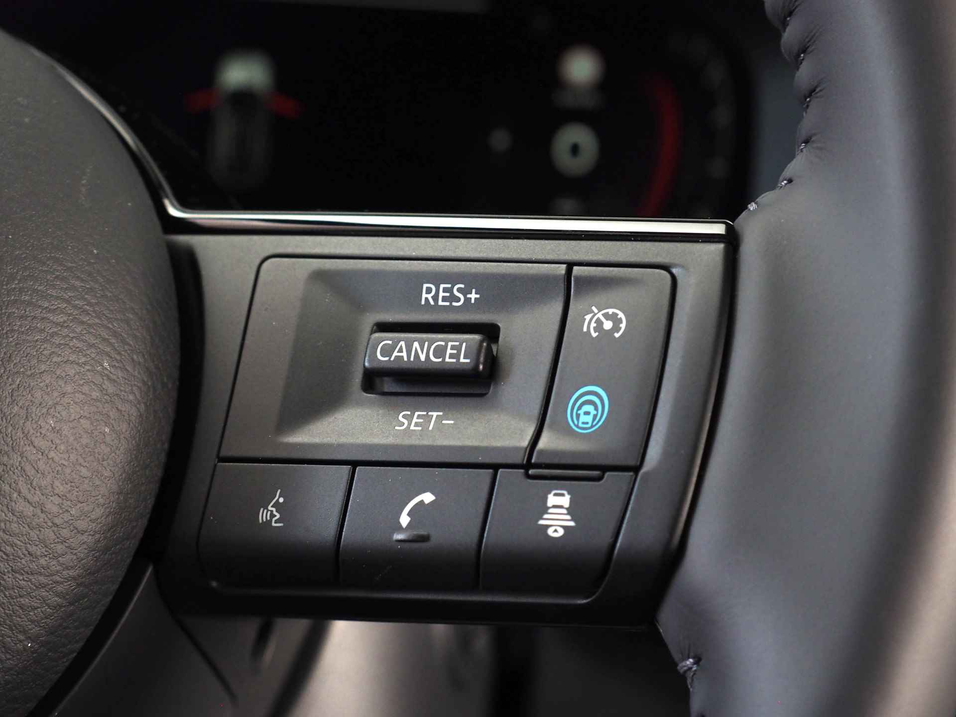 Nissan QASHQAI 1.5 e-Power Business Premium | 360° Camera | Panoramadak | Apple CarPlay/ Android Auto - 30/36