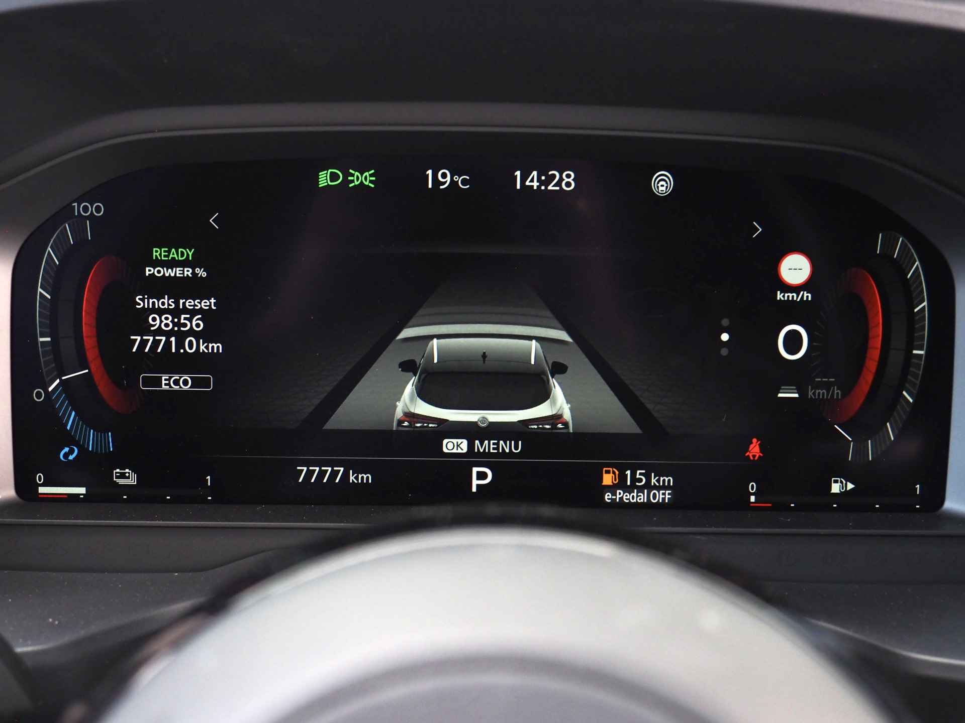 Nissan QASHQAI 1.5 e-Power Business Premium | 360° Camera | Panoramadak | Apple CarPlay/ Android Auto - 33/36