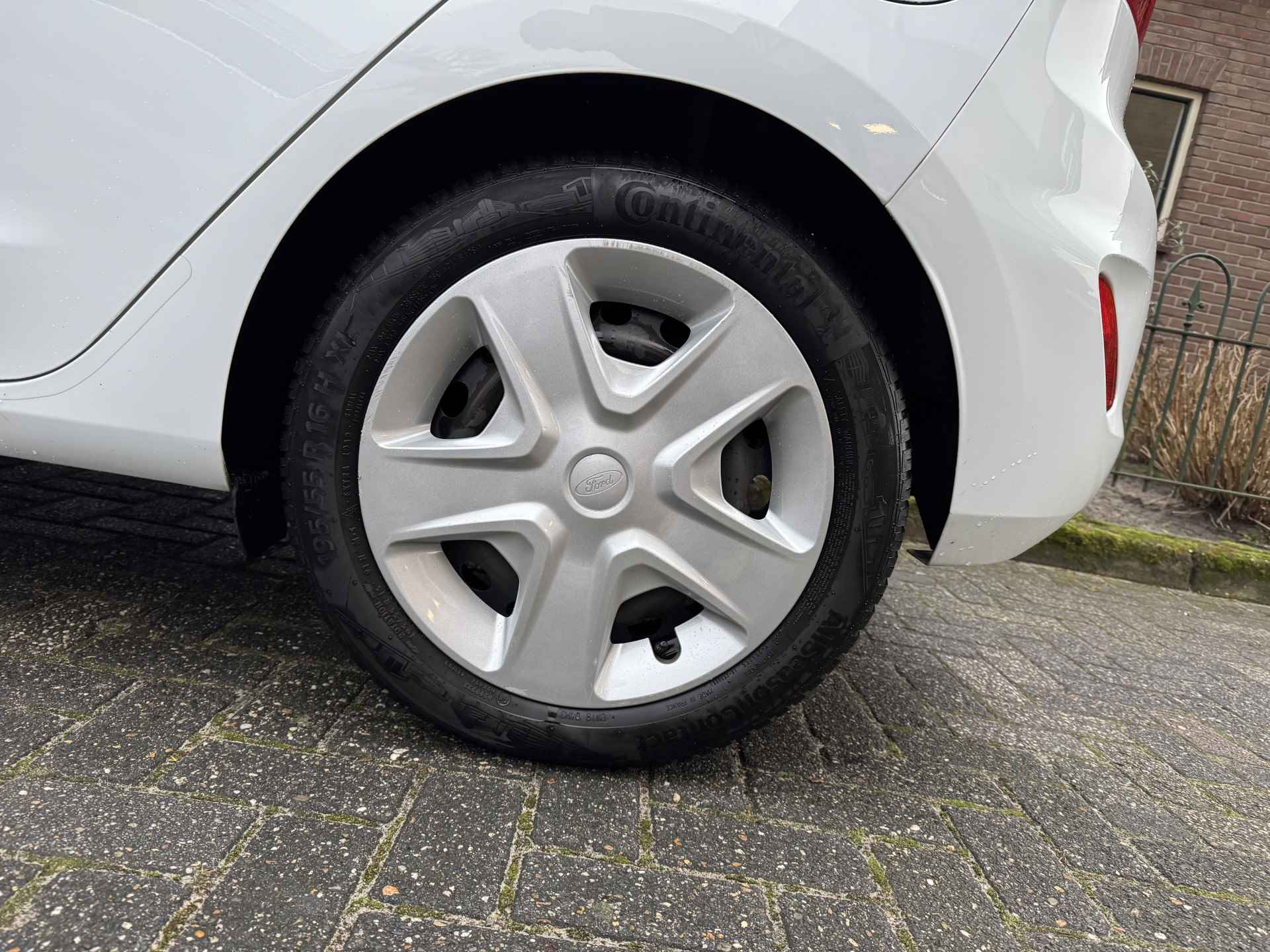 Ford Fiesta 1.0 EcoBoost Connected Airco/5-Deurs/Navigatie - 41/41