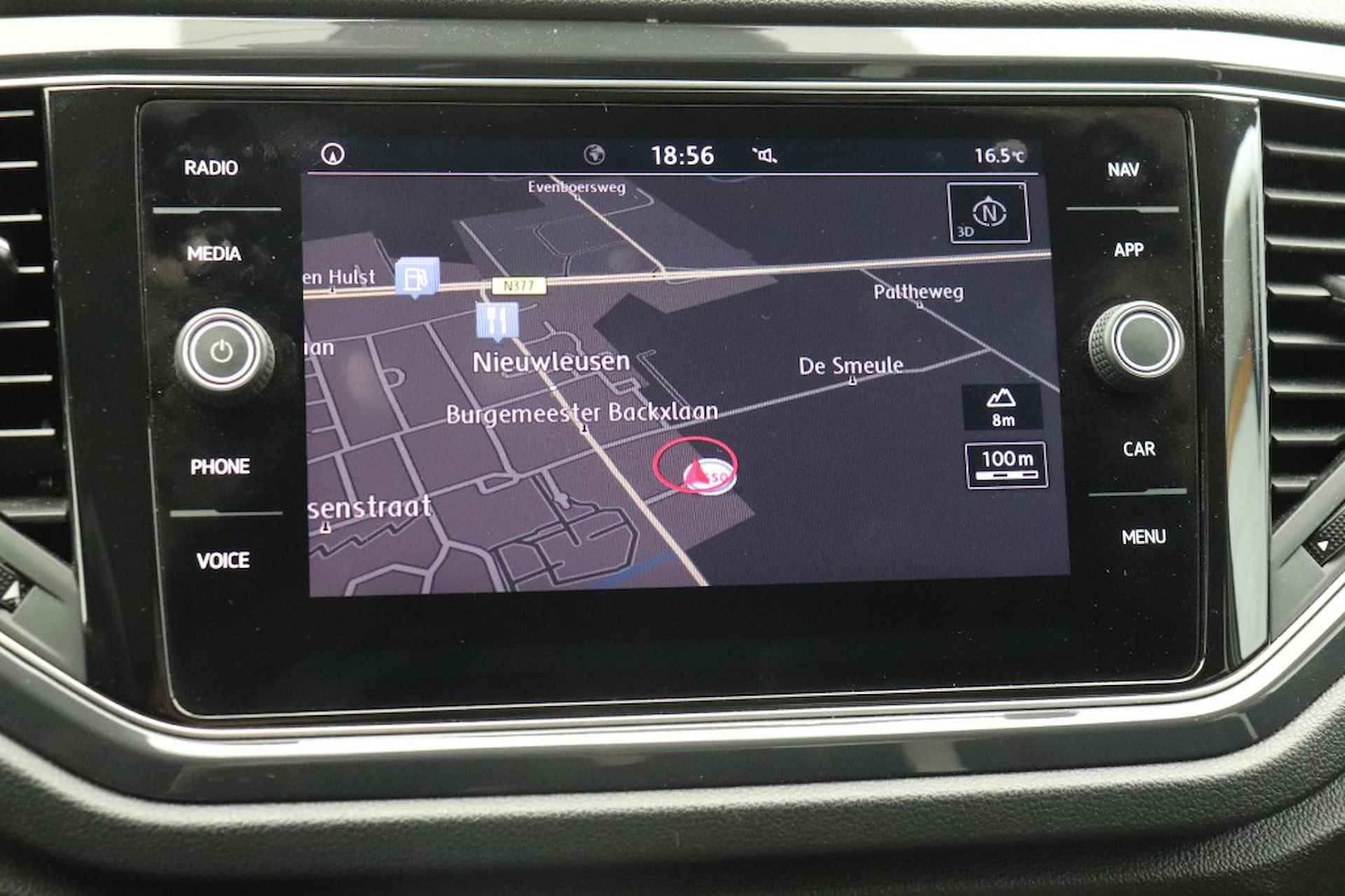 VOLKSWAGEN T-roc 1.5 TSI Sport Automaat - Carplay, Digital Cockpit, Stoelverw. - 6/28