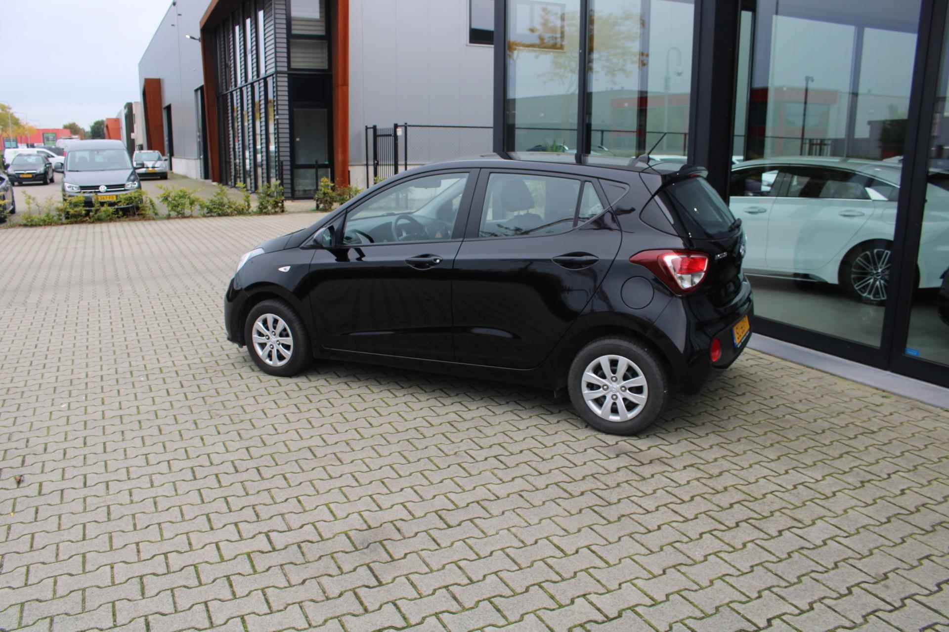 Hyundai I10 1.0i Comfort Cruise controle Climatronic Rijklaar incl onderhoud Bovag garantie - 2/10