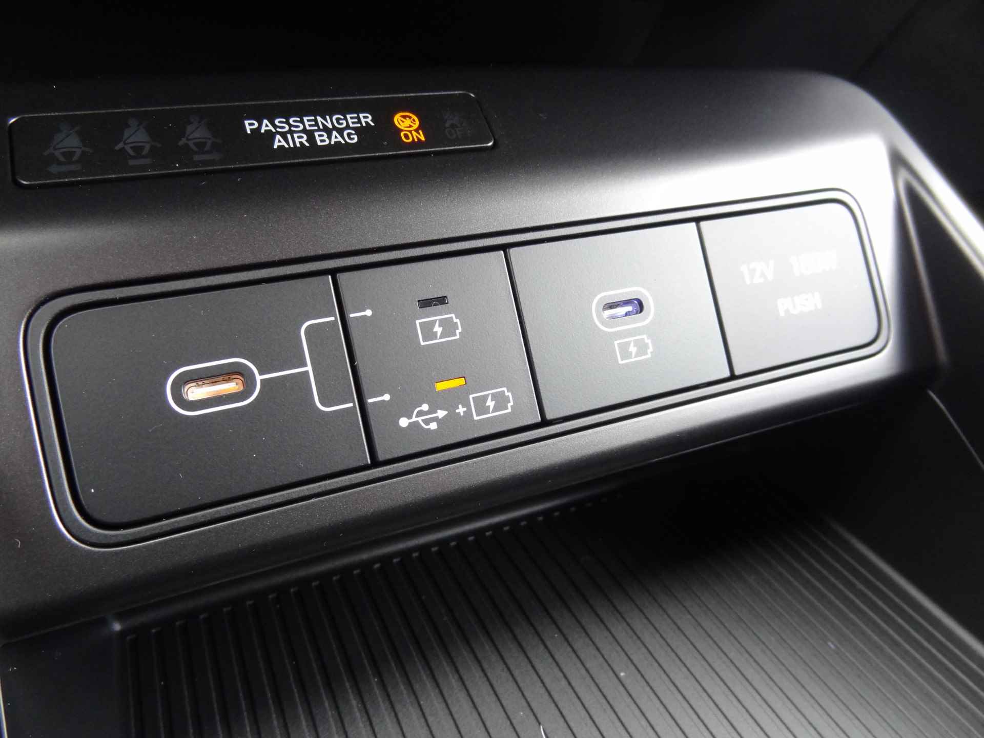 Hyundai KONA Electric KONA Hybrid Comfort Smart - 30/31