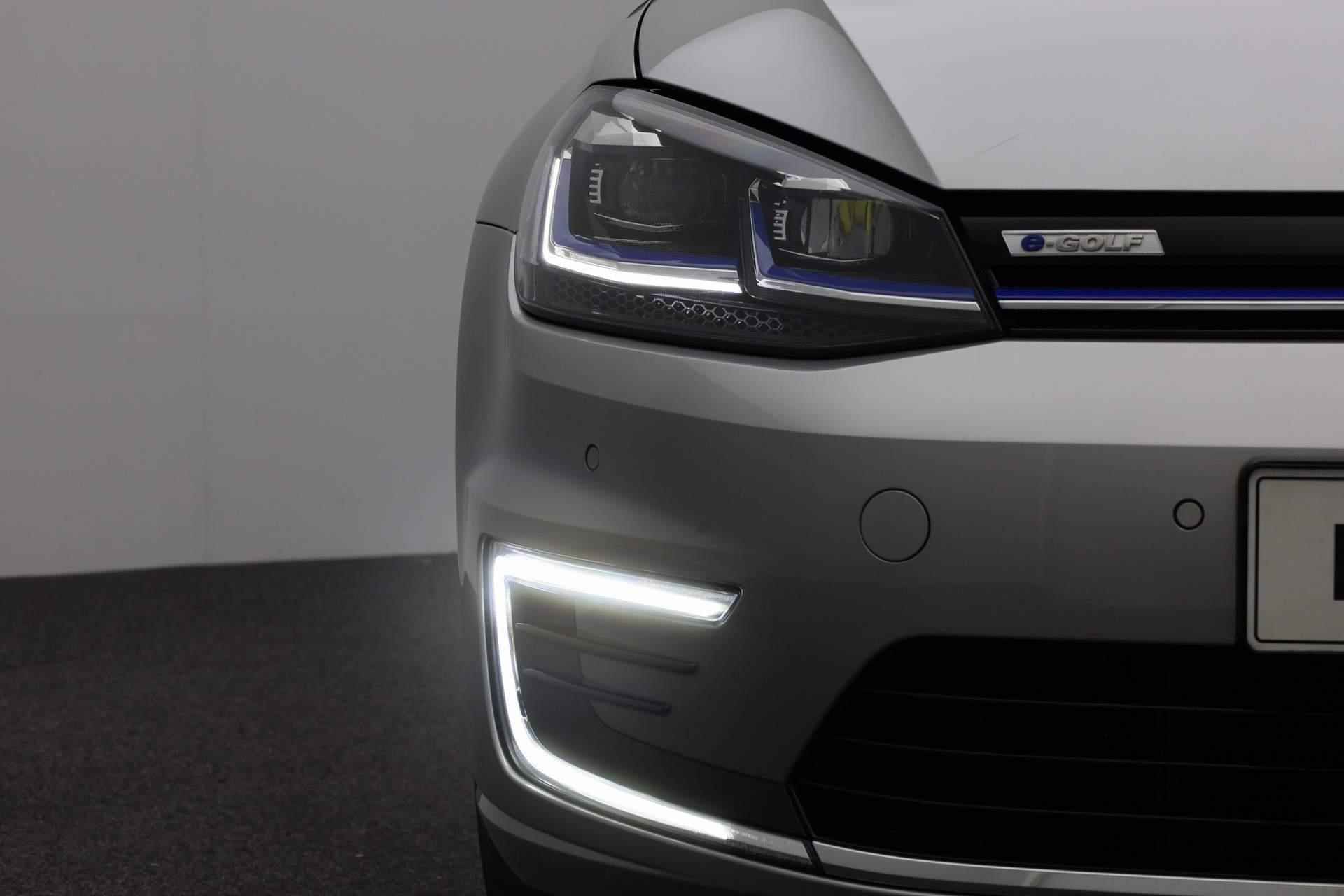 Volkswagen e-Golf 136PK | Navi | ACC | Parkeersensoren voor/achter | Clima - 13/40