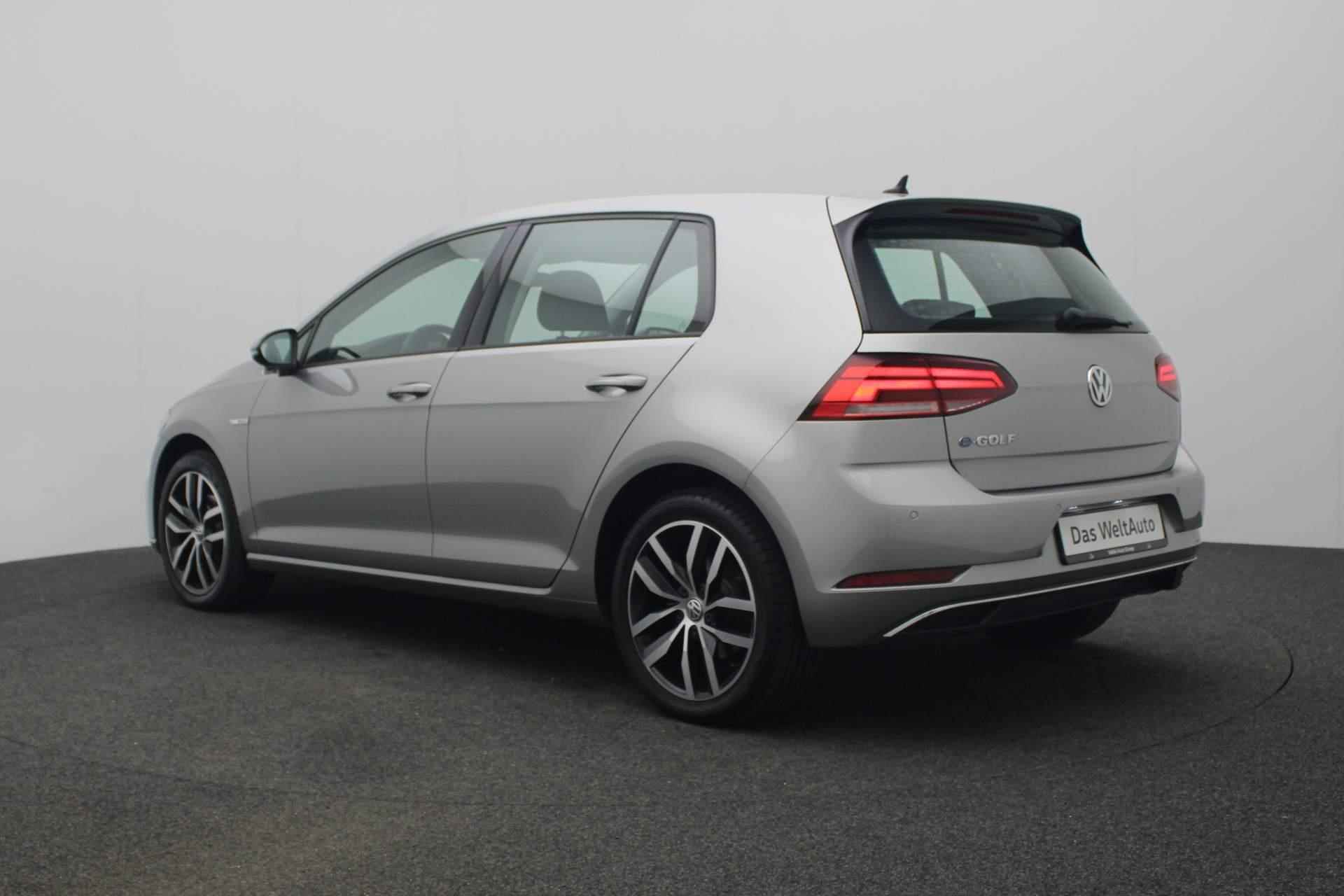 Volkswagen e-Golf 136PK | Navi | ACC | Parkeersensoren voor/achter | Clima - 35/40
