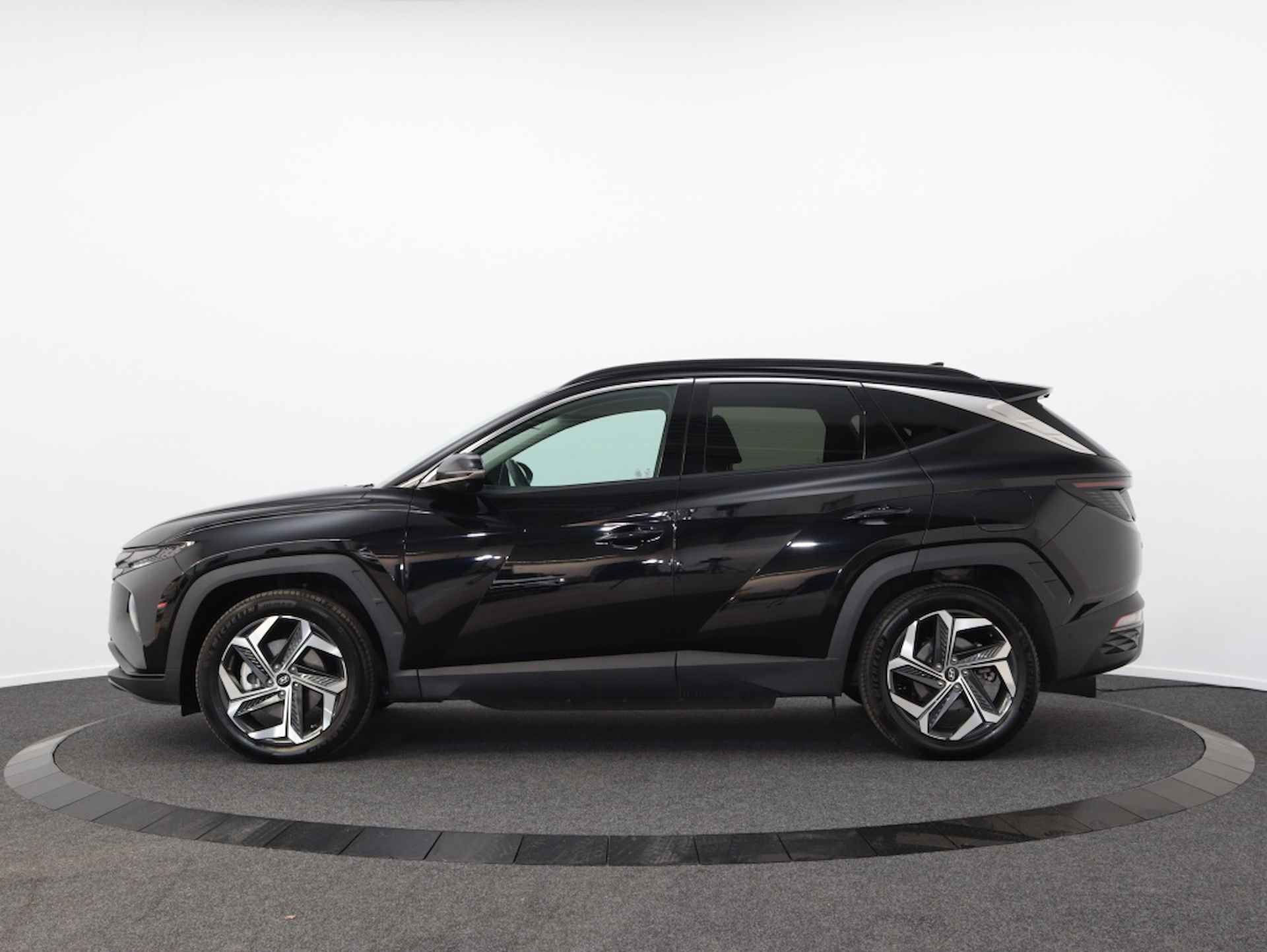 Hyundai Tucson 1.6 T-GDI PHEV Premium | 360 Camera | Leder | PL 699 pm - 11/60